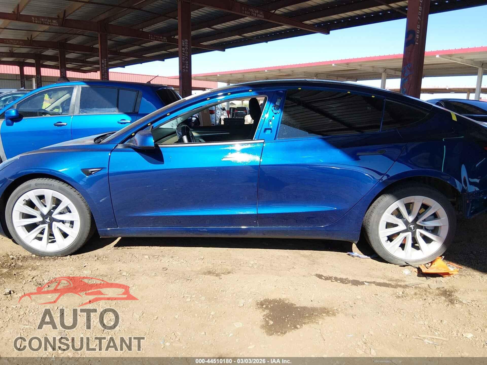 TESLA MODEL 3 2021 - 5YJ3E1EA6MF063004
