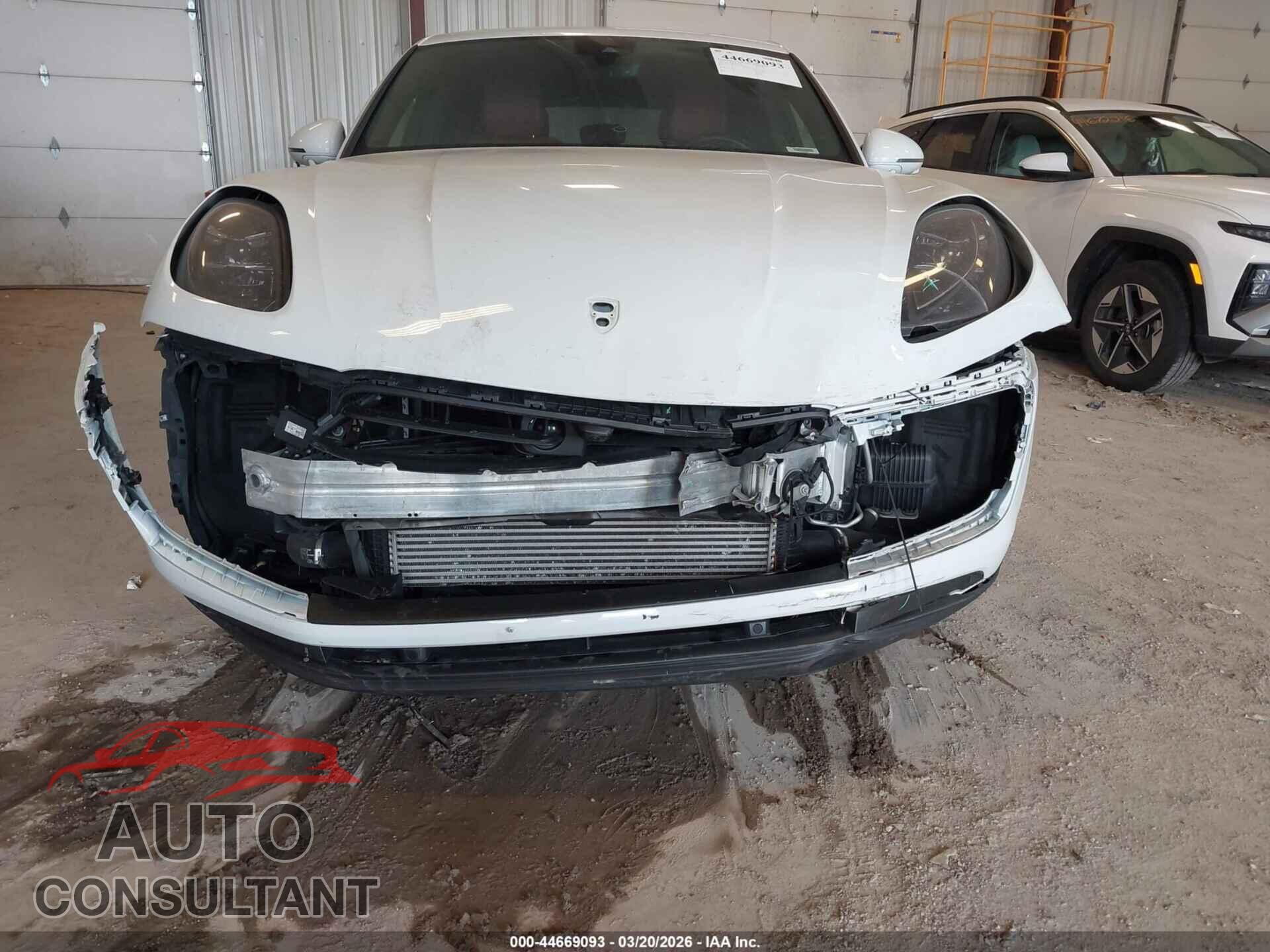 PORSCHE MACAN 2023 - WP1AA2A5XPLB05160
