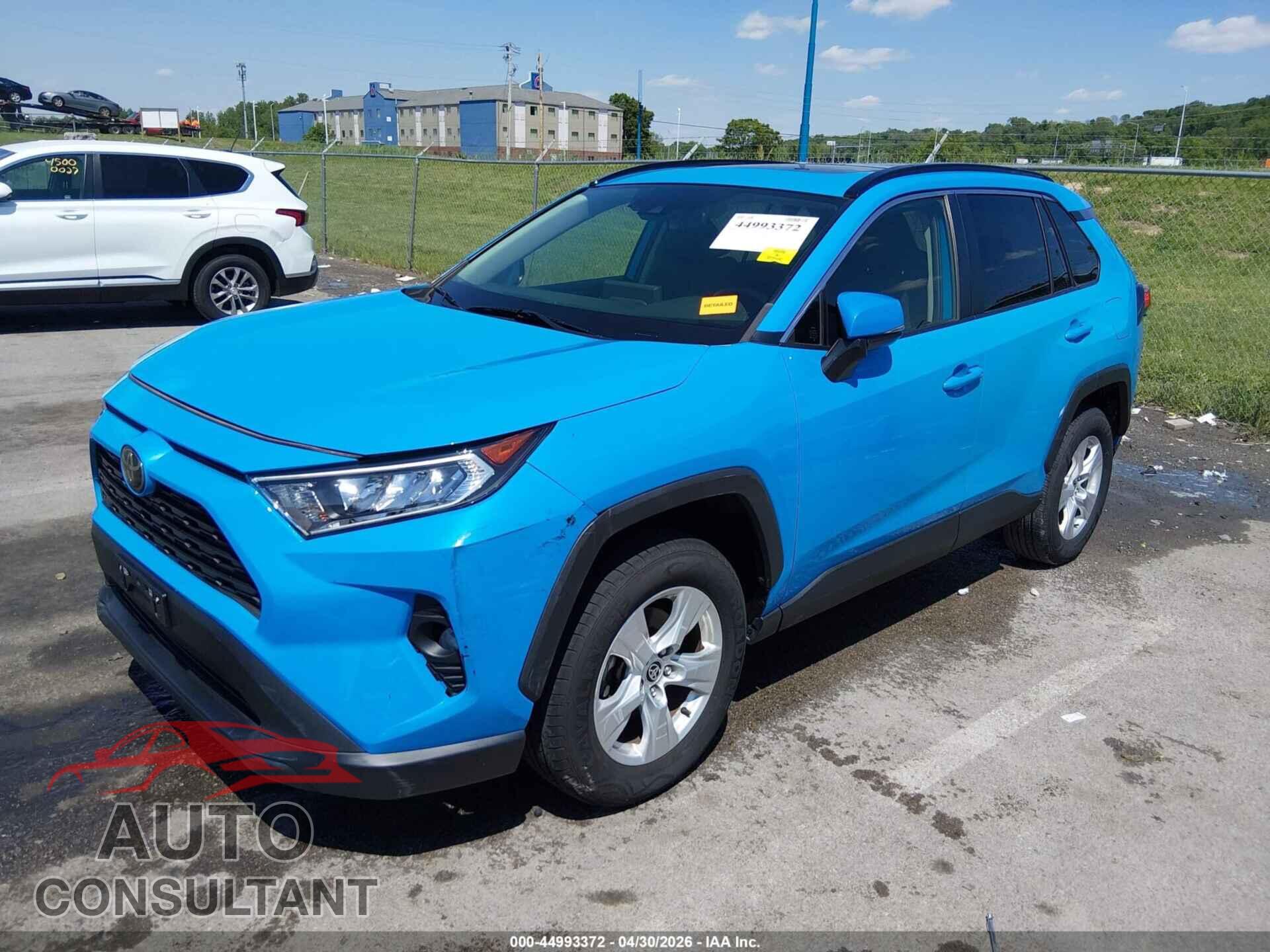 TOYOTA RAV4 2021 - JTMP1RFV2MD071122