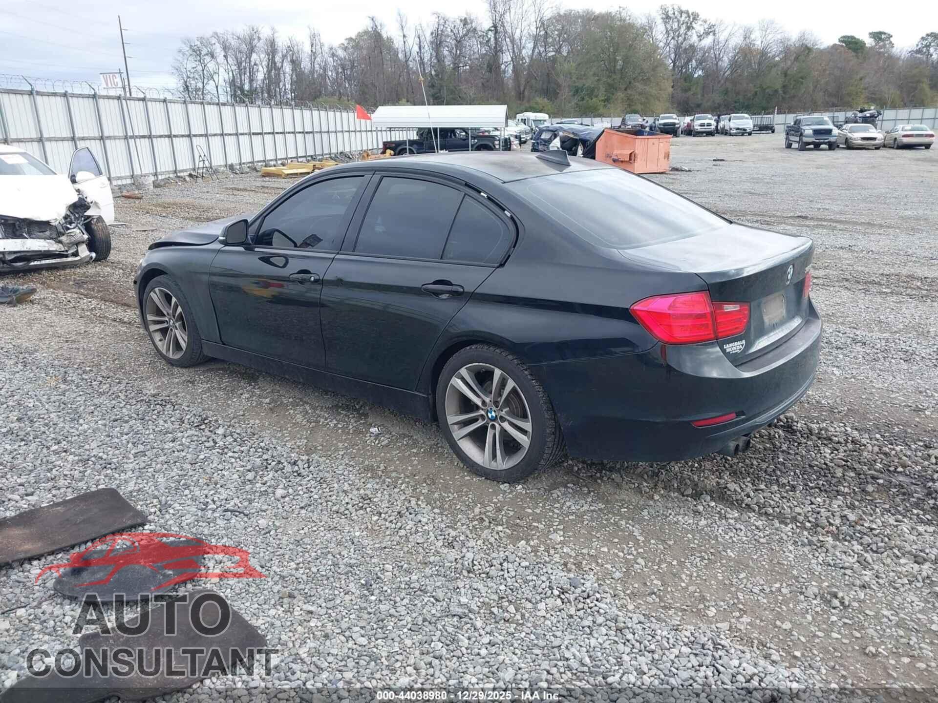 BMW 328I 2012 - WBA3A5C57CF345846