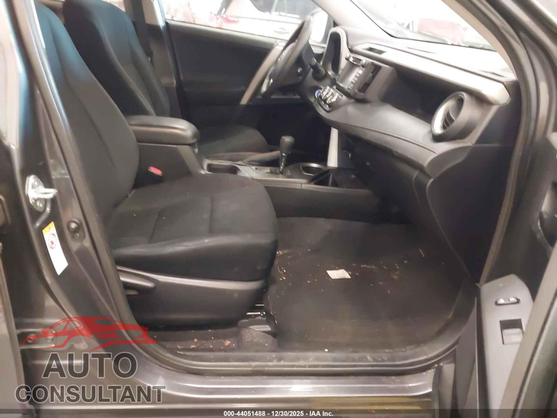 TOYOTA RAV4 2017 - 2T3BFREV5HW569529