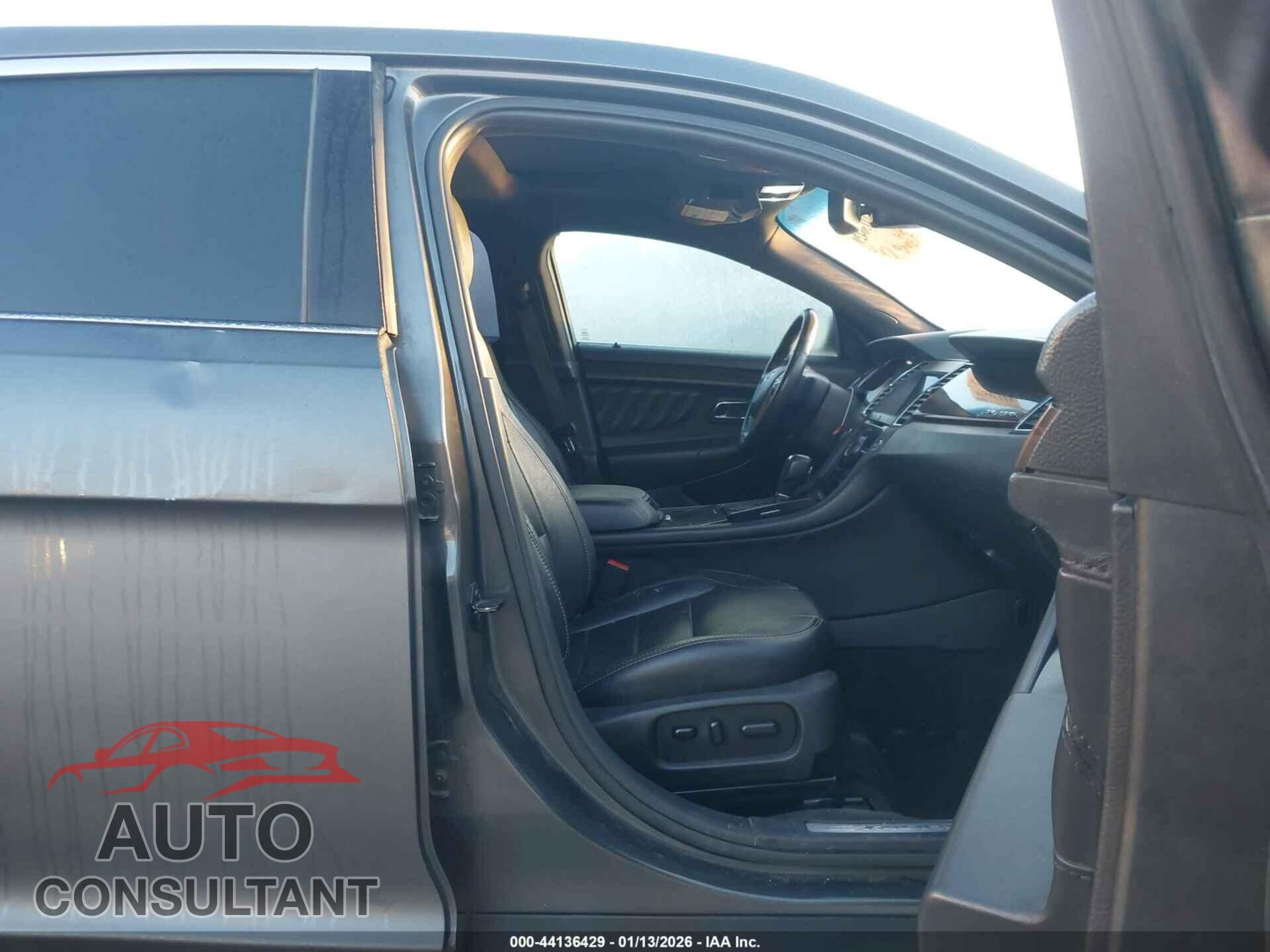 FORD TAURUS 2017 - 1FAHP2F8XHG113034