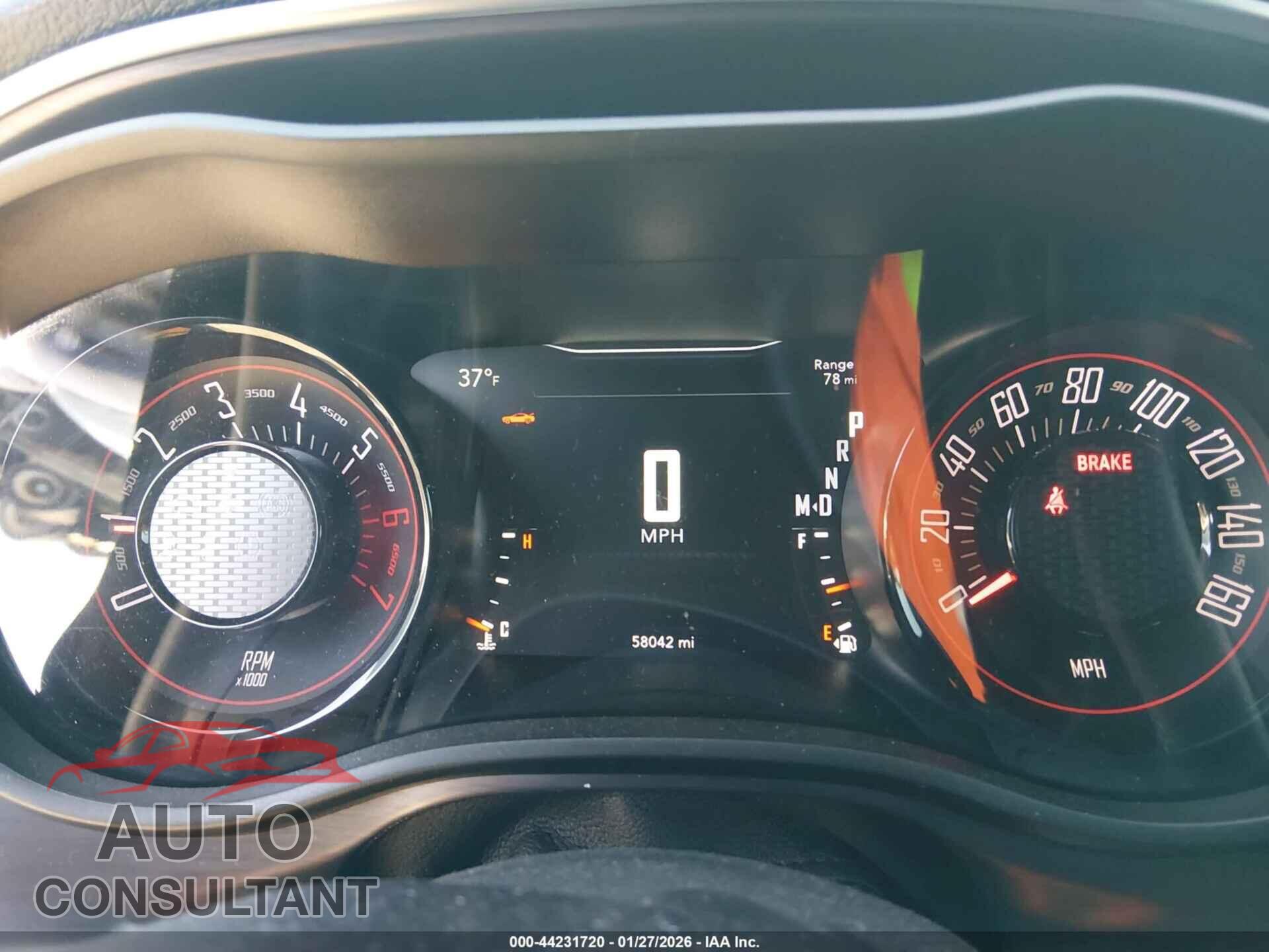 DODGE CHALLENGER 2018 - 2C3CDZBT3JH322422