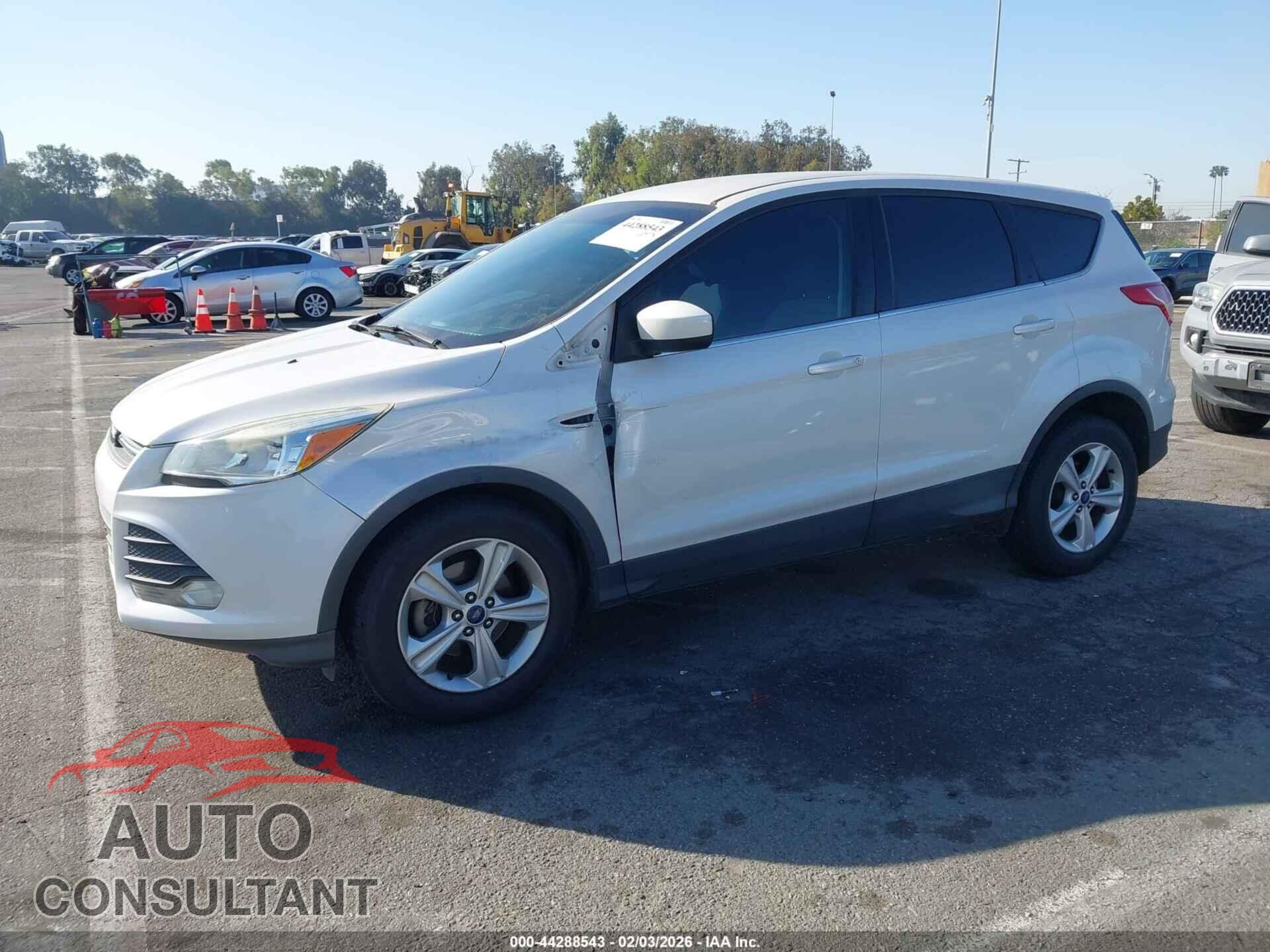 FORD ESCAPE 2014 - 1FMCU0GX4EUA30134