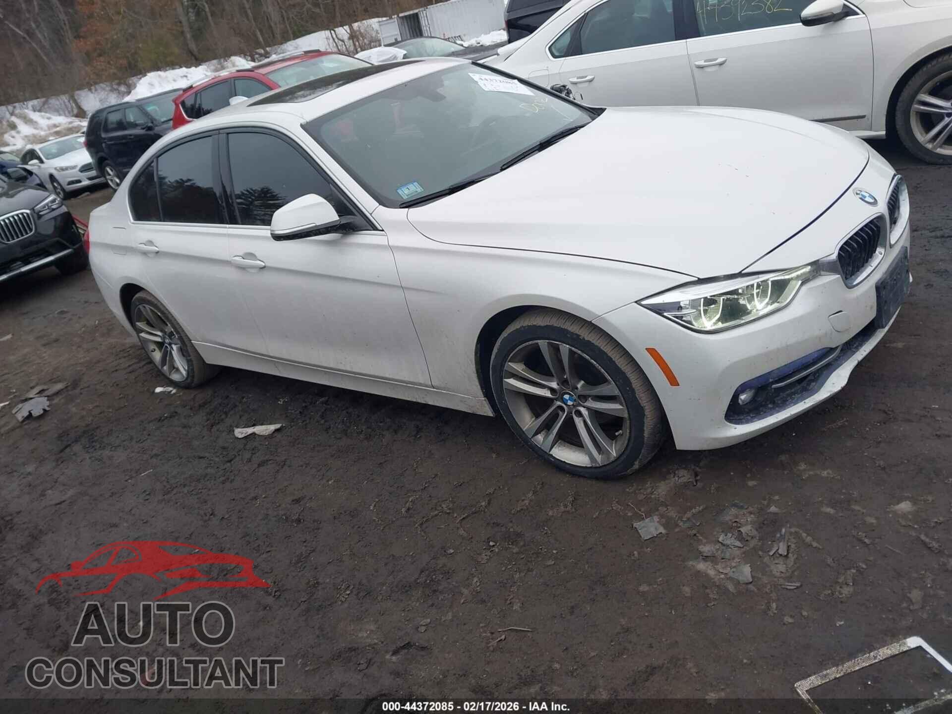 BMW 330I 2017 - WBA8D9C53HK677625