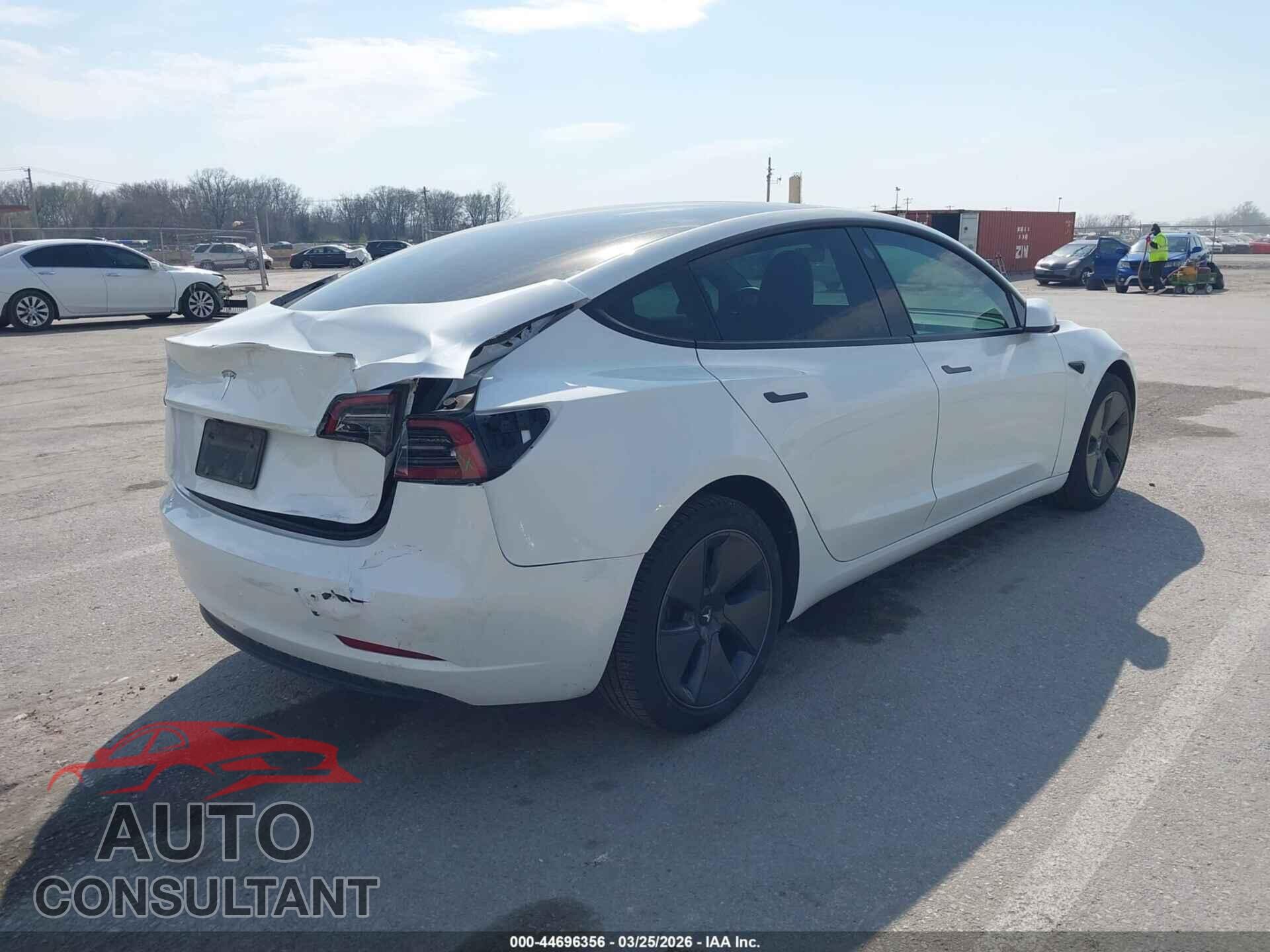 TESLA MODEL 3 2023 - 5YJ3E1EA4PF697450