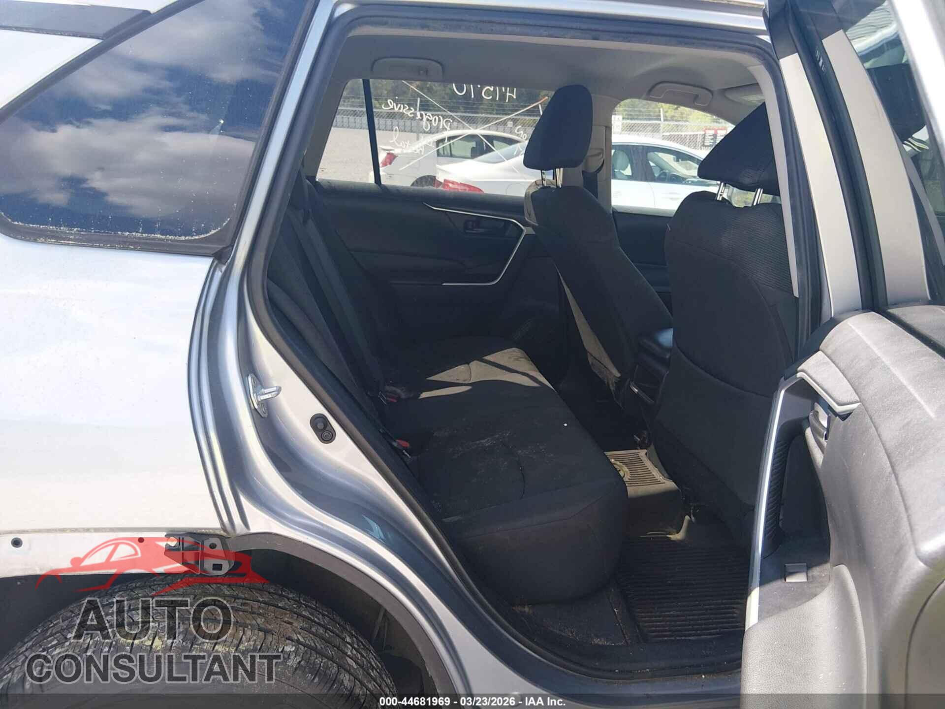 TOYOTA RAV4 2021 - 2T3F1RFV7MC206191
