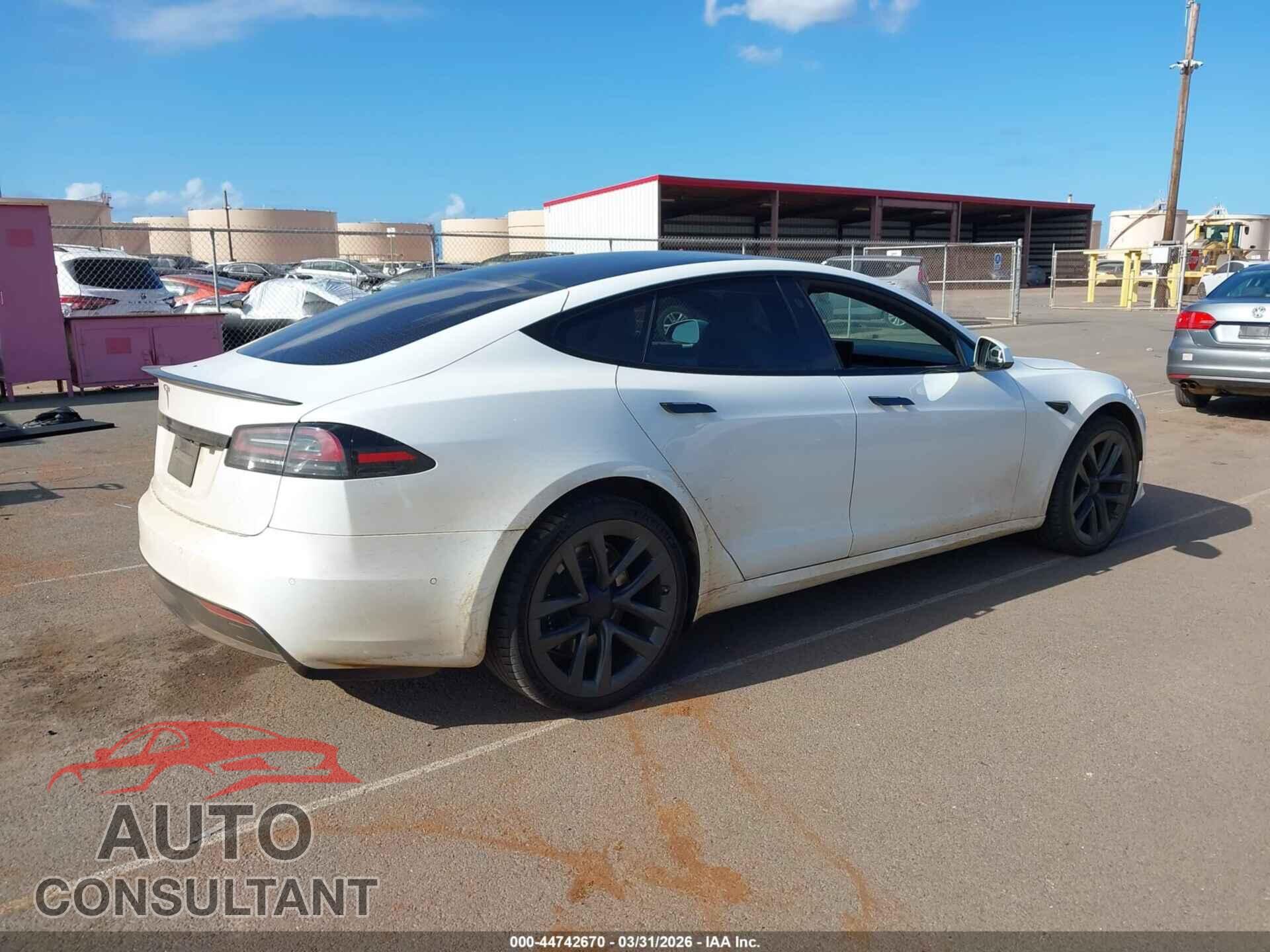 TESLA MODEL S 2022 - 5YJSA1E67NF473797