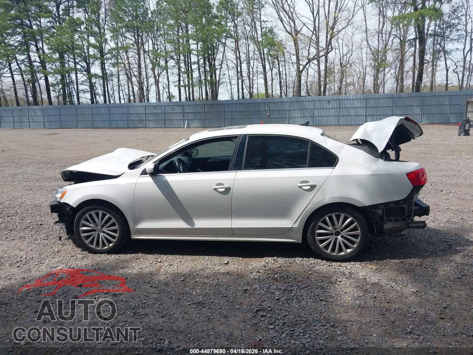 VOLKSWAGEN JETTA 2014 - 3VWLL7AJ1EM374591