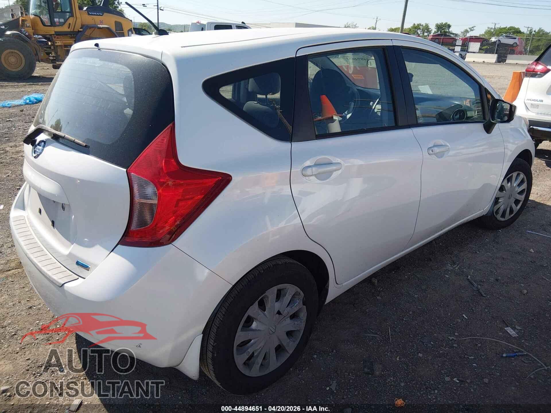 NISSAN VERSA NOTE 2015 - 3N1CE2CP4FL372801