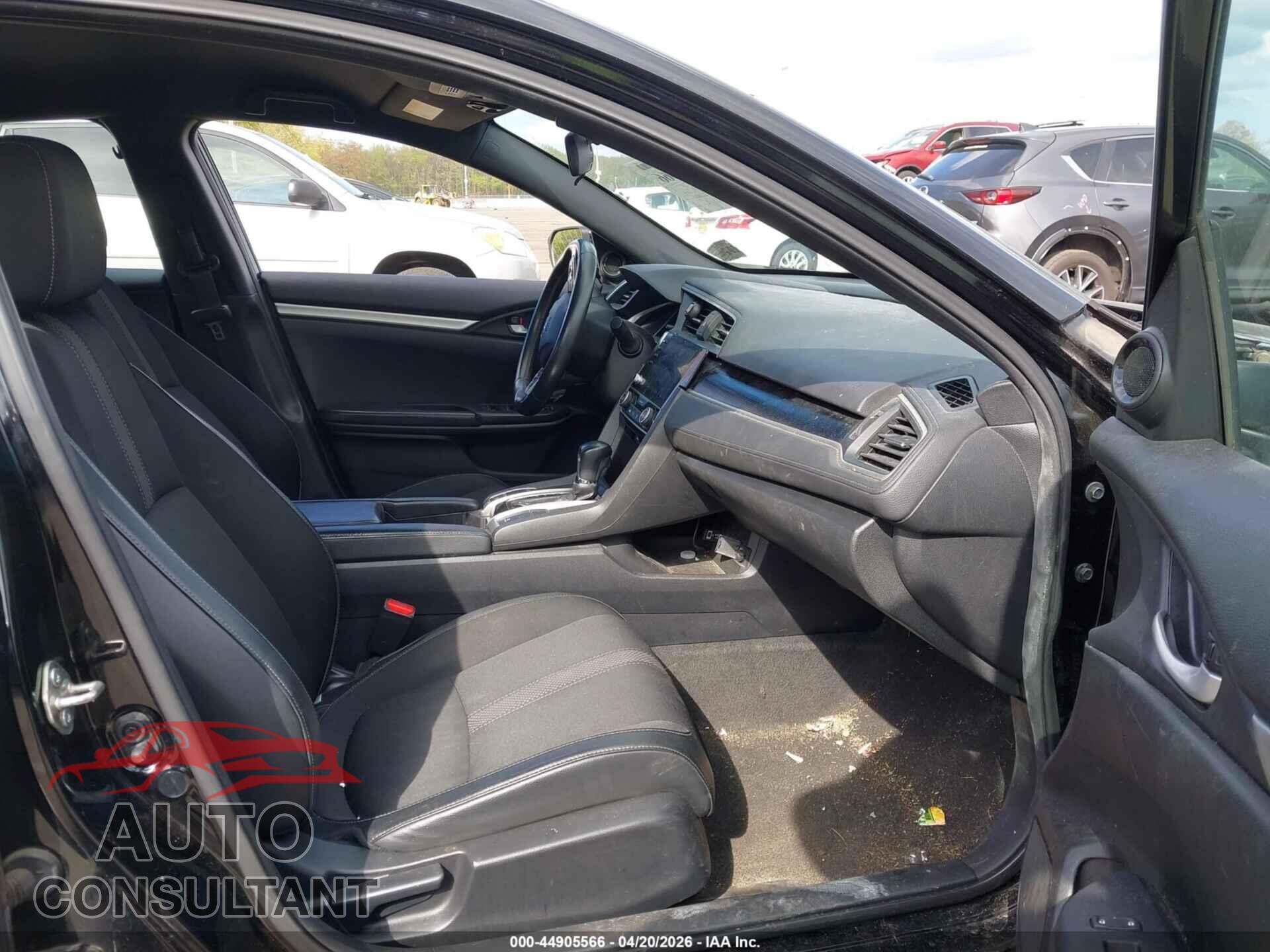 HONDA CIVIC 2019 - 2HGFC2F81KH589666