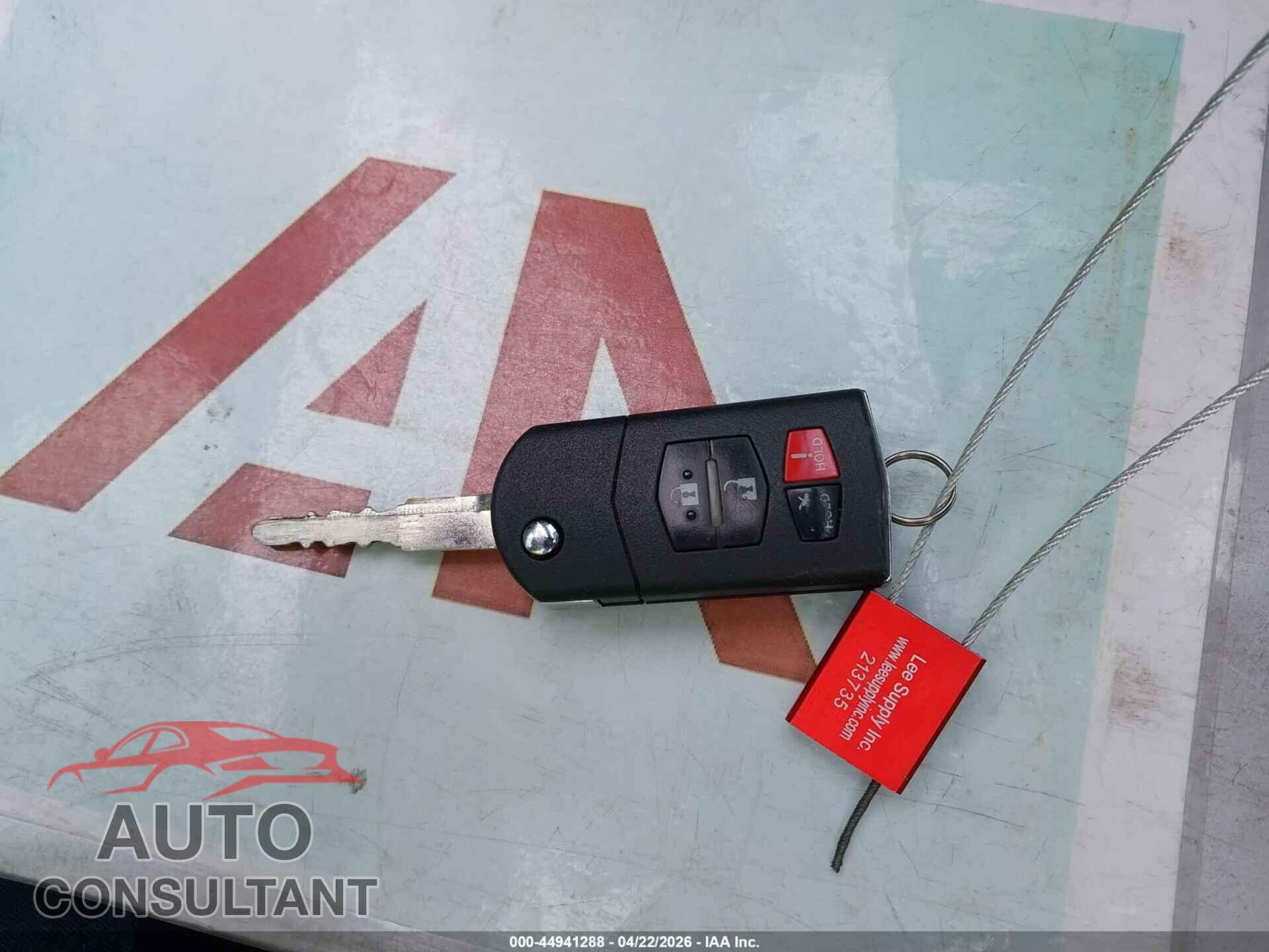 MAZDA MAZDA3 2011 - JM1BL1VF4B1446846