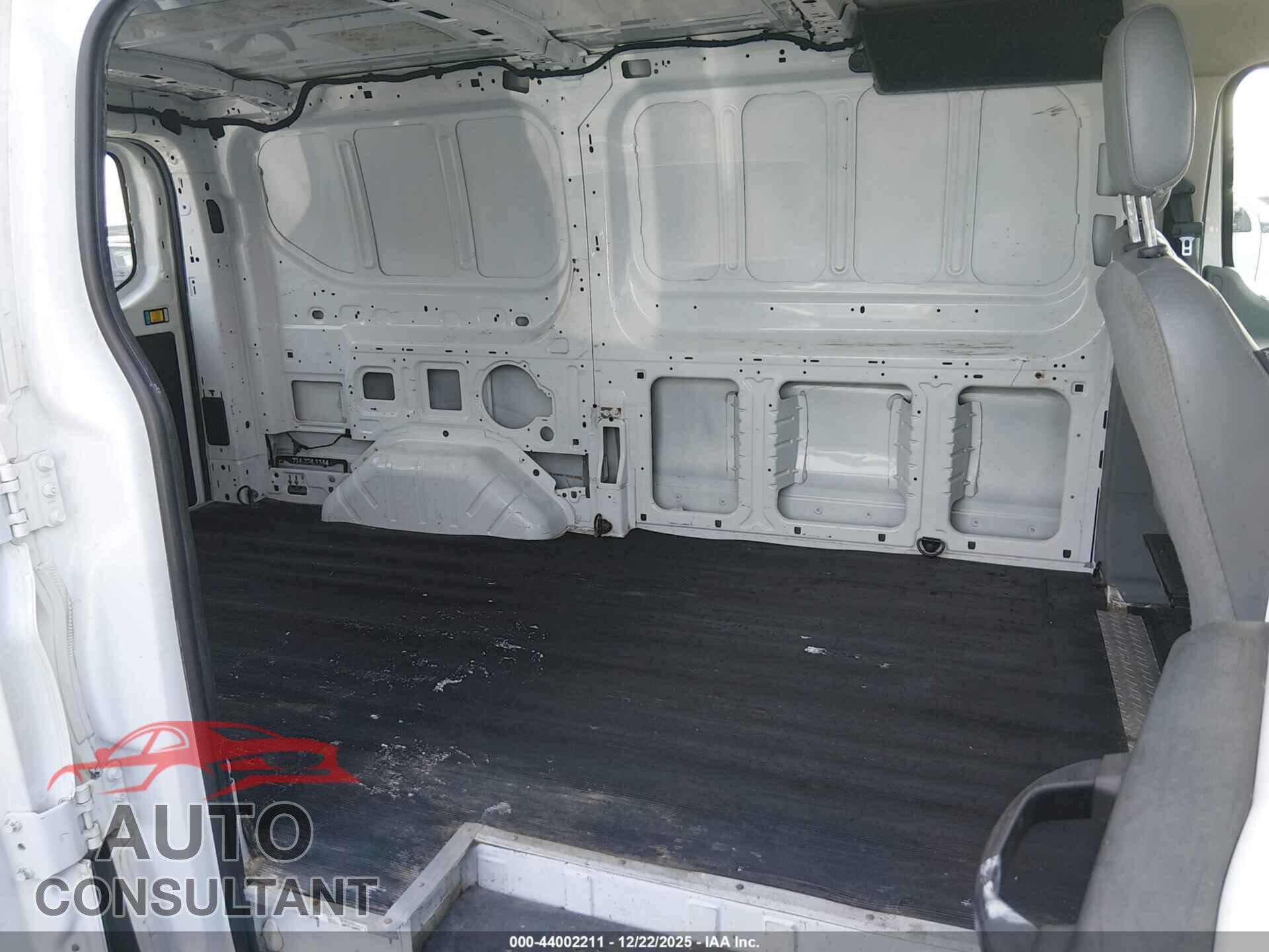 FORD TRANSIT-150 2016 - 1FTYE1ZM5GKB32024