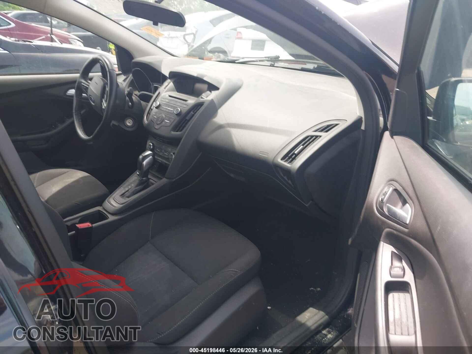 FORD FOCUS 2016 - 1FADP3F22GL295575