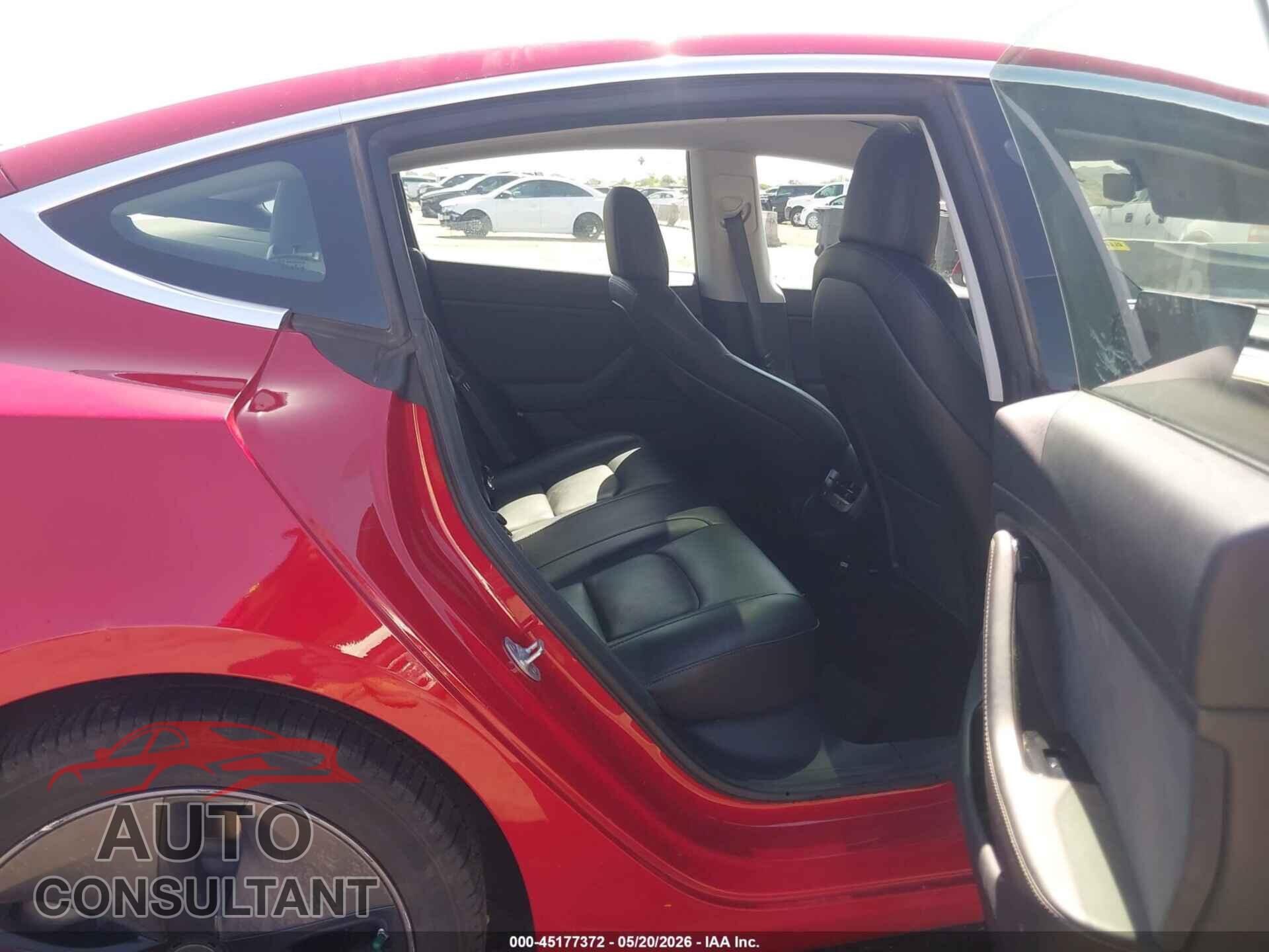 TESLA MODEL 3 2018 - 5YJ3E1EA1JF159456