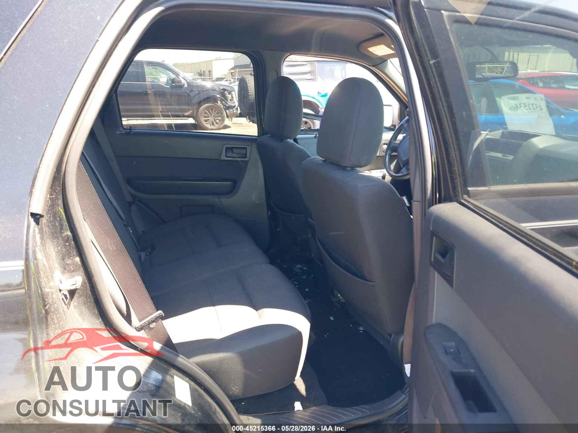 FORD ESCAPE 2012 - 1FMCU9D74CKB34026