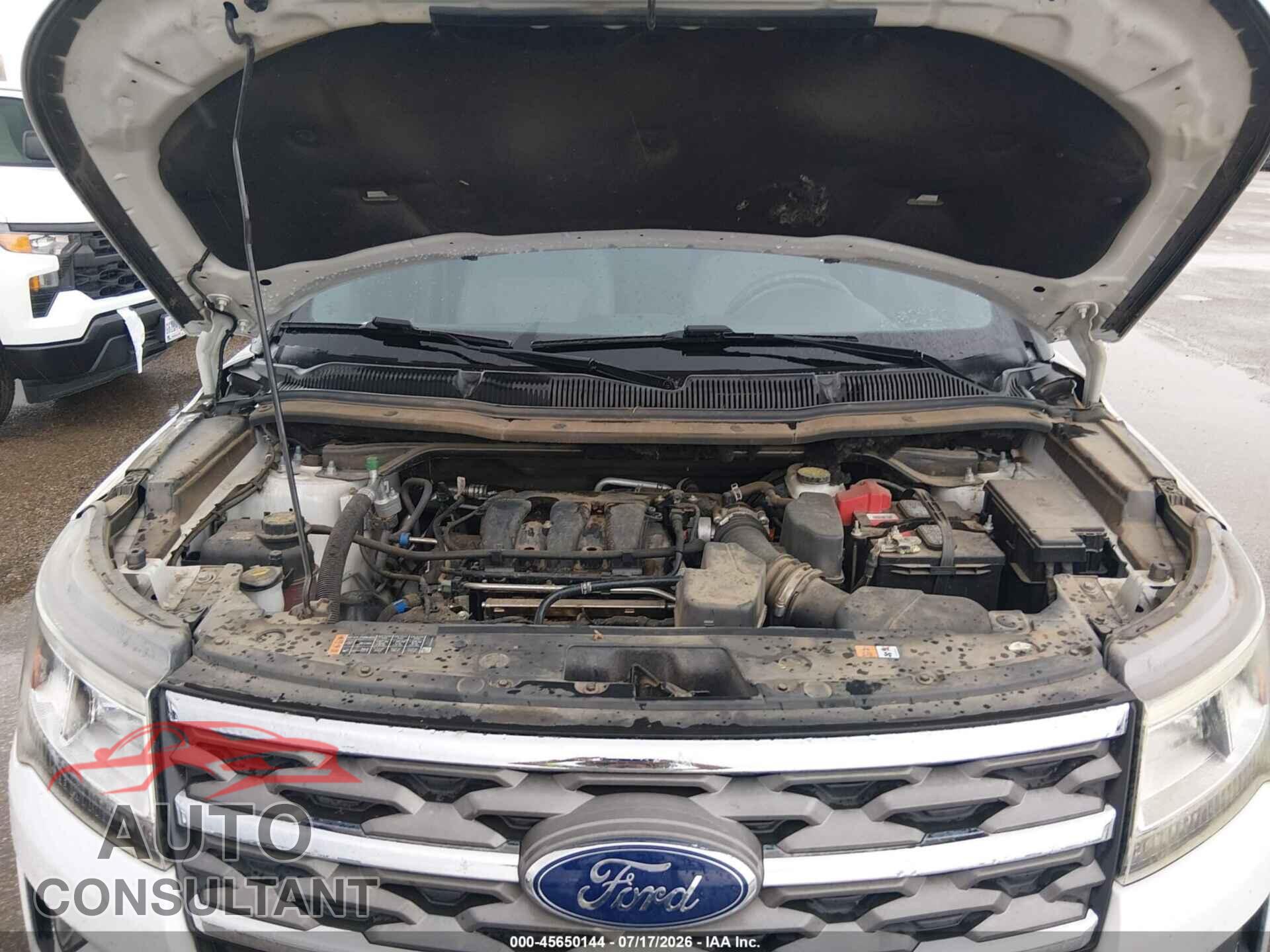 FORD EXPLORER 2018 - 1FM5K8B87JGB00392