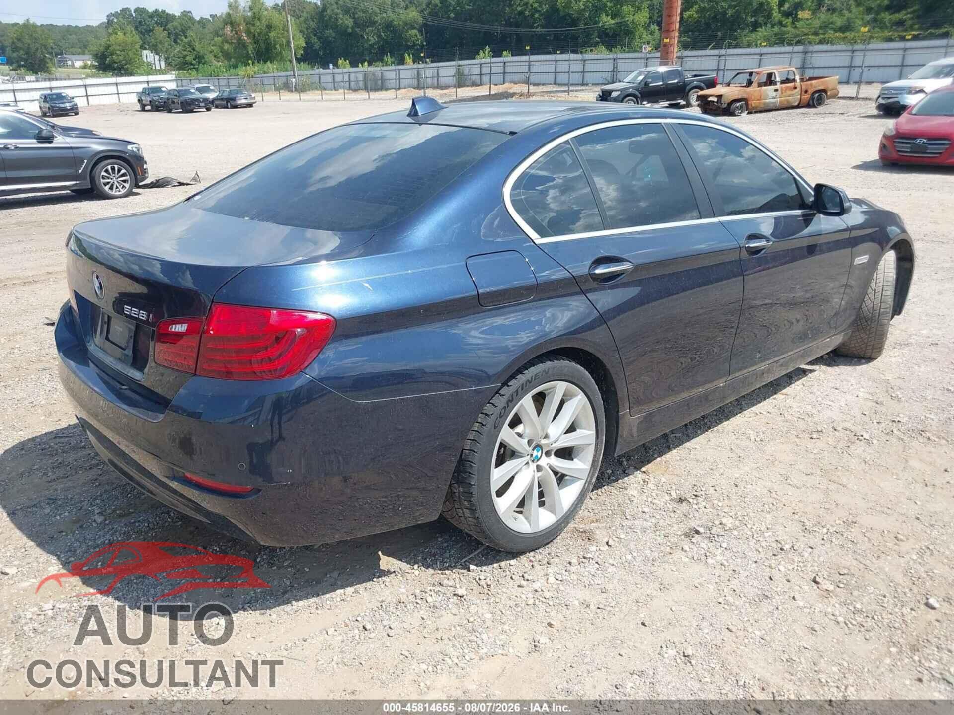BMW 528I 2015 - WBA5A5C52FD513644