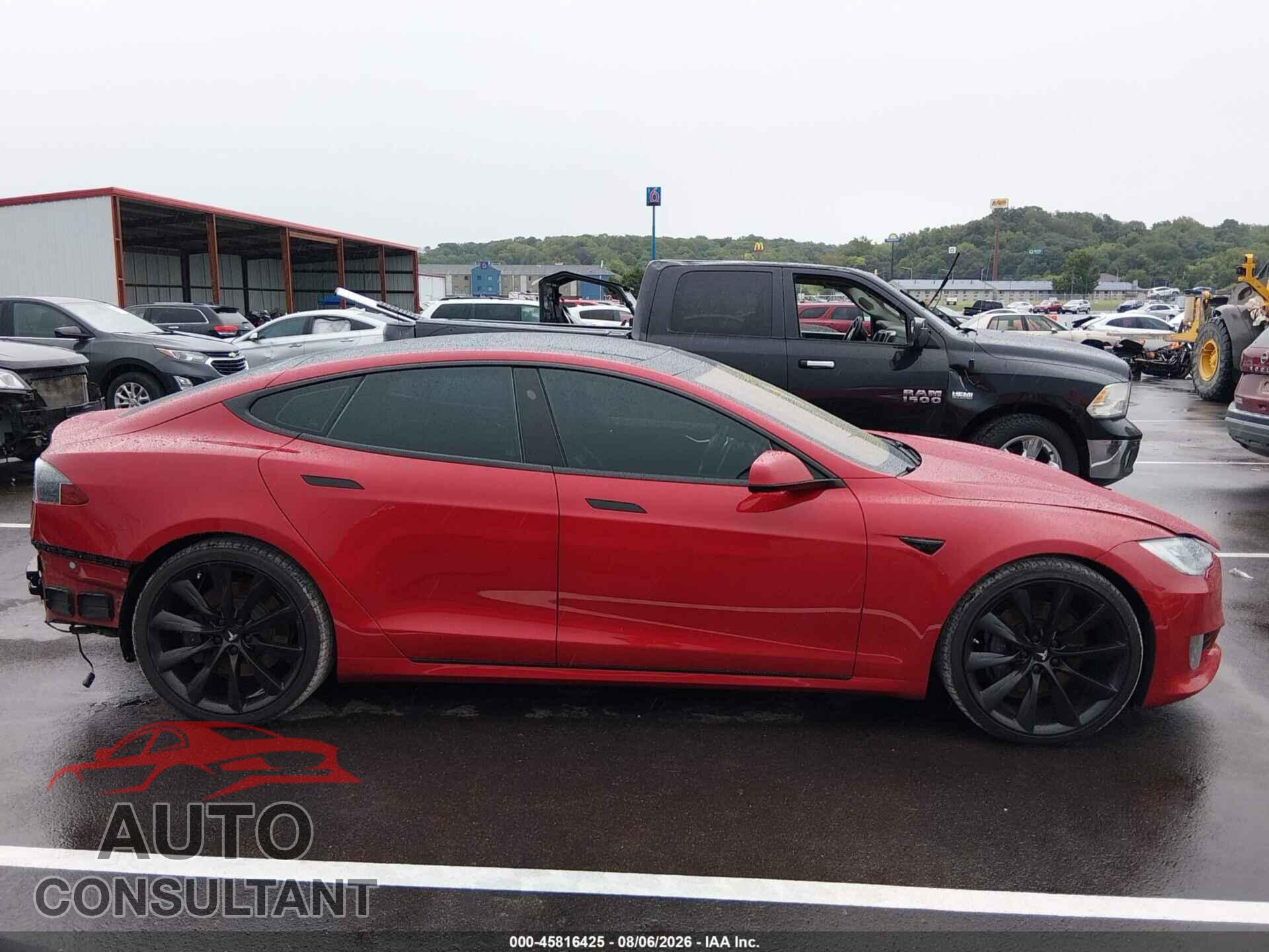 TESLA MODEL S 2017 - 5YJSA1E22HF199457