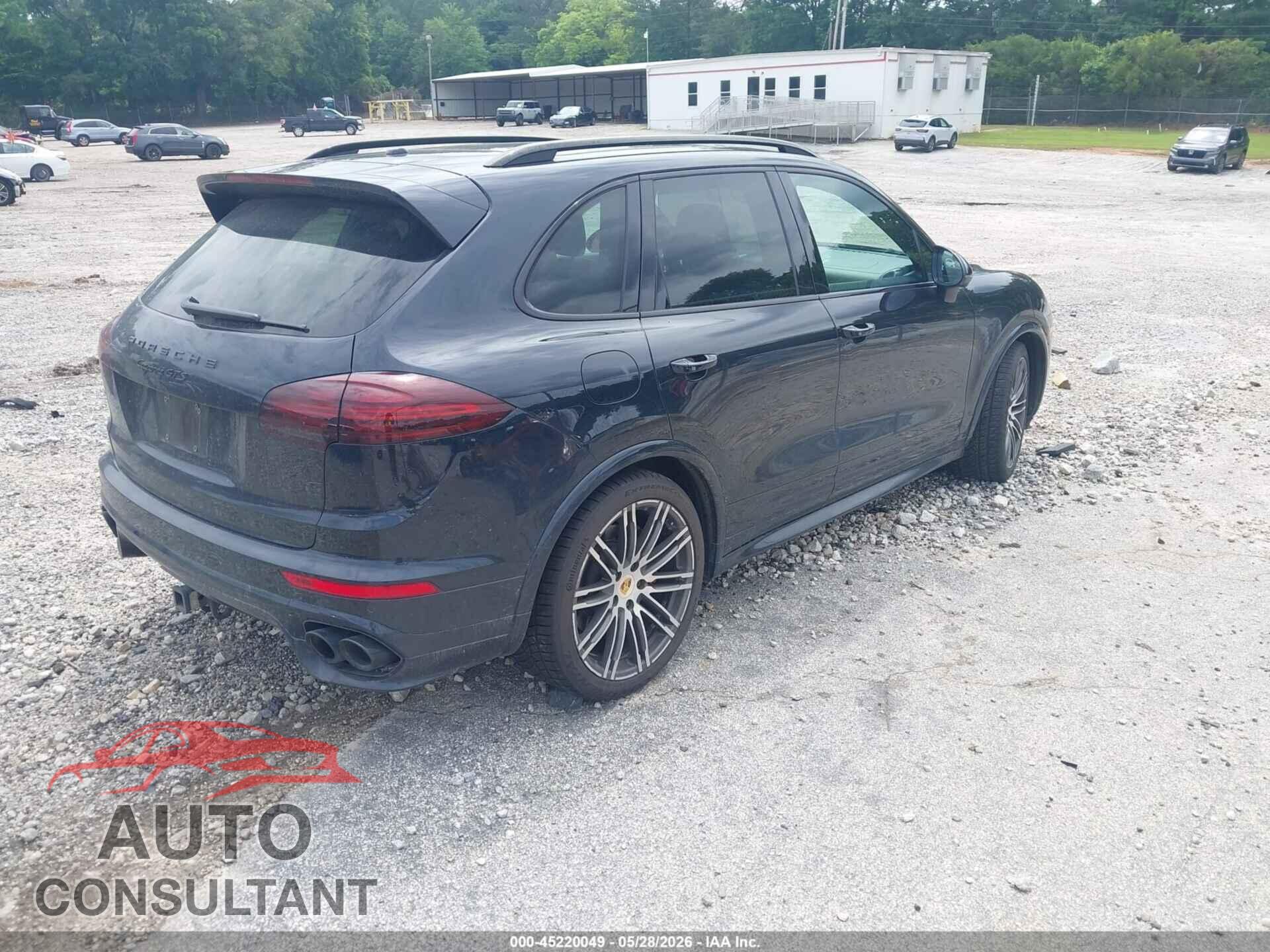 PORSCHE CAYENNE 2017 - WP1AD2A27HLA82225