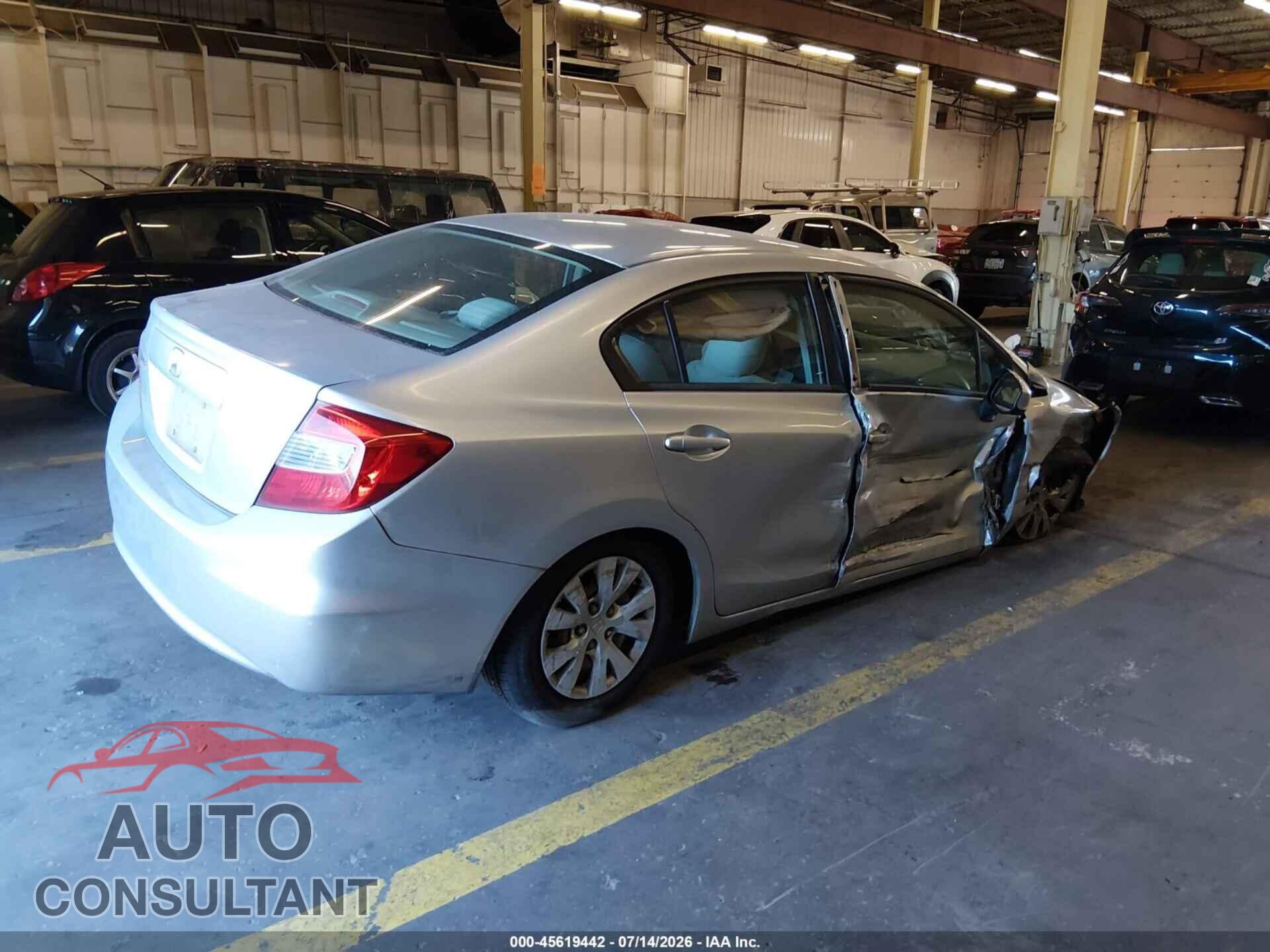 HONDA CIVIC 2012 - 2HGFB2F57CH608201