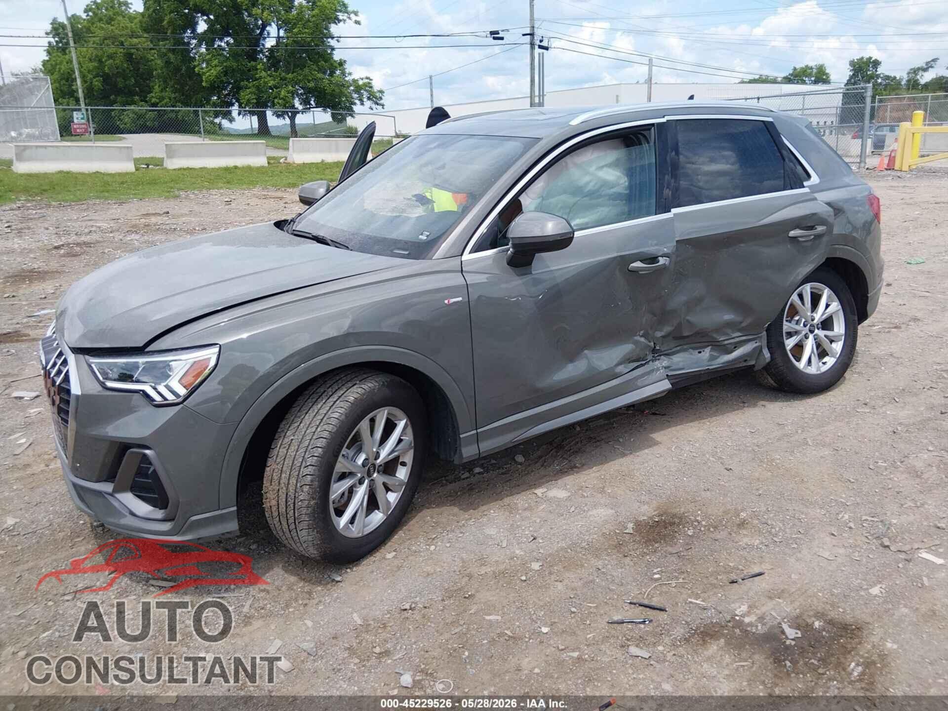 AUDI Q3 2025 - WA1EECF34S1026022