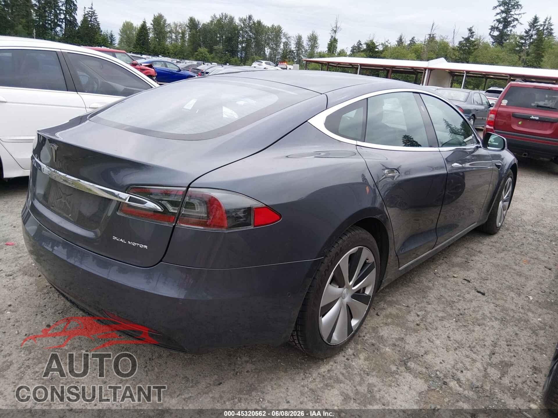 TESLA MODEL S 2021 - 5YJSA1E2XMF426985