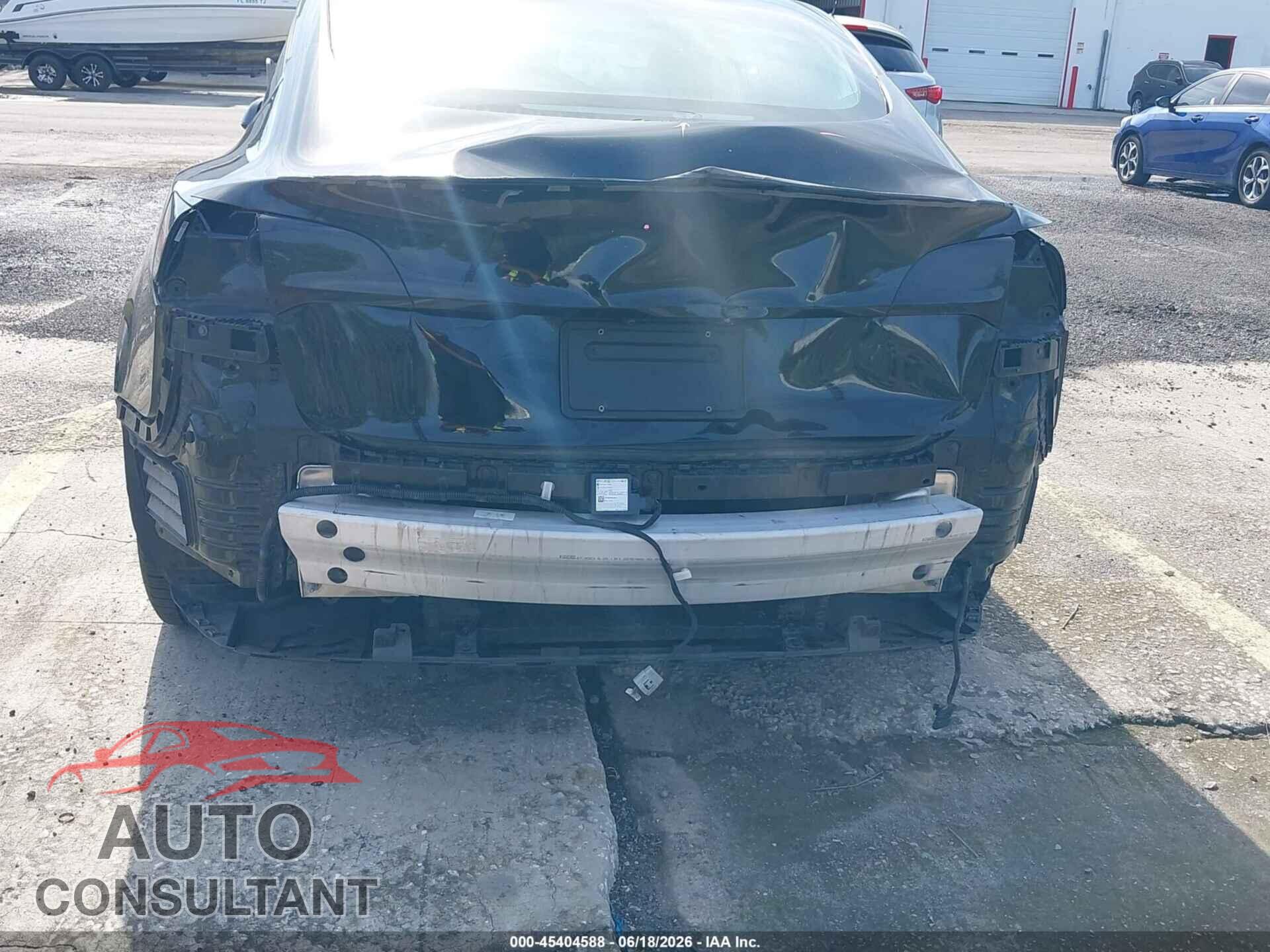 TESLA MODEL 3 2021 - 5YJ3E1ECXMF926548