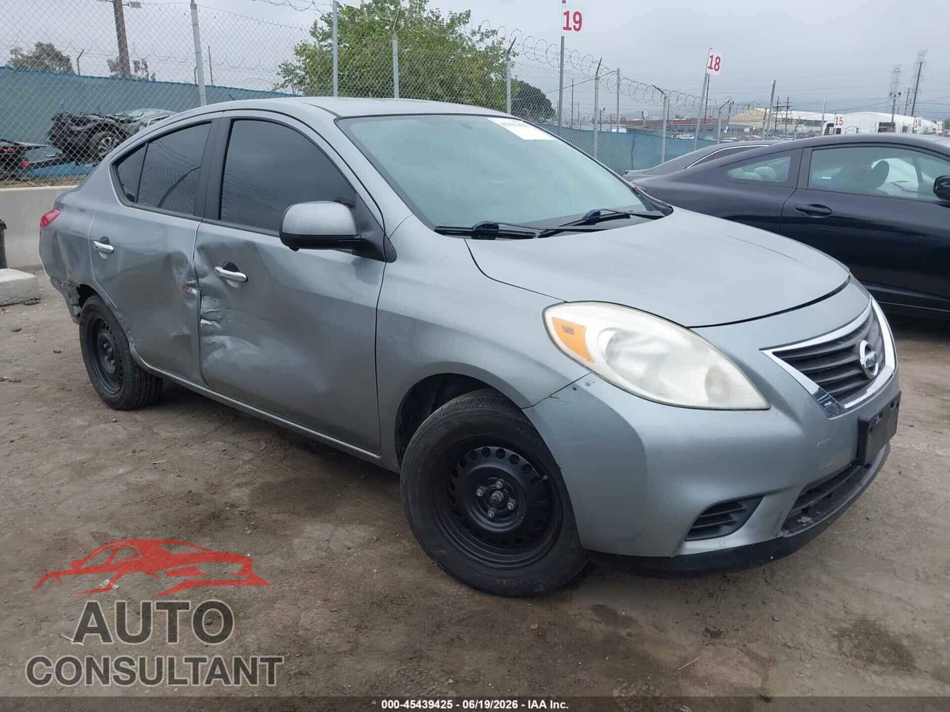 NISSAN VERSA 2012 - 3N1CN7APXCL938052