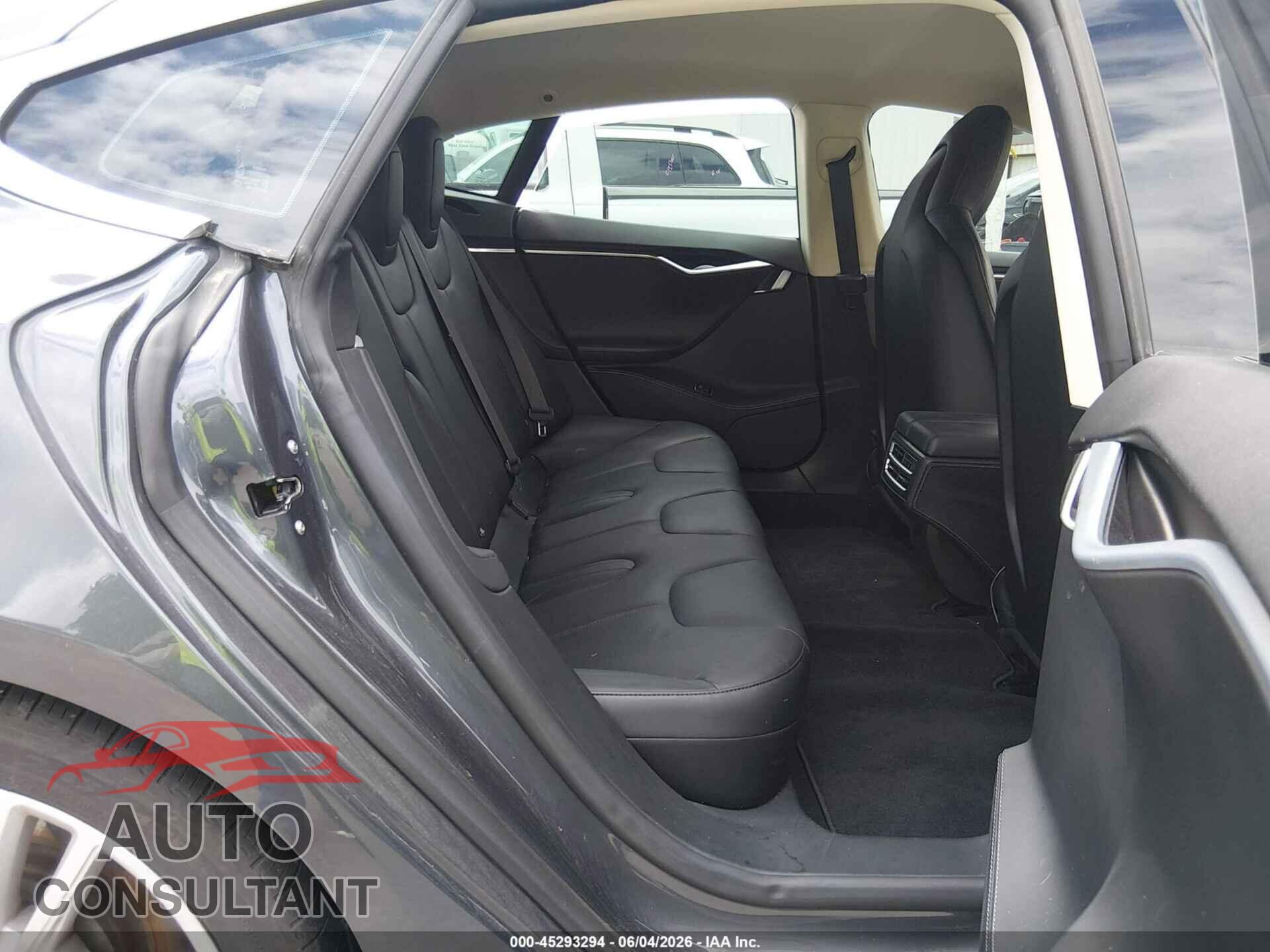 TESLA MODEL S 2014 - 5YJSA1H18EFP61599