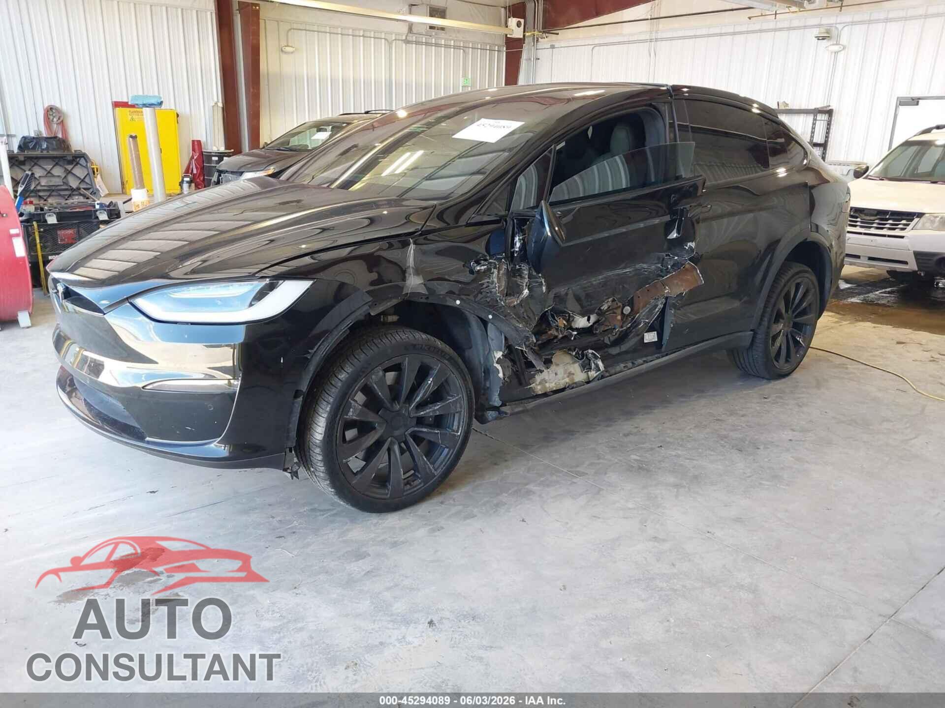 TESLA MODEL X 2022 - 7SAXCBE60NF343904