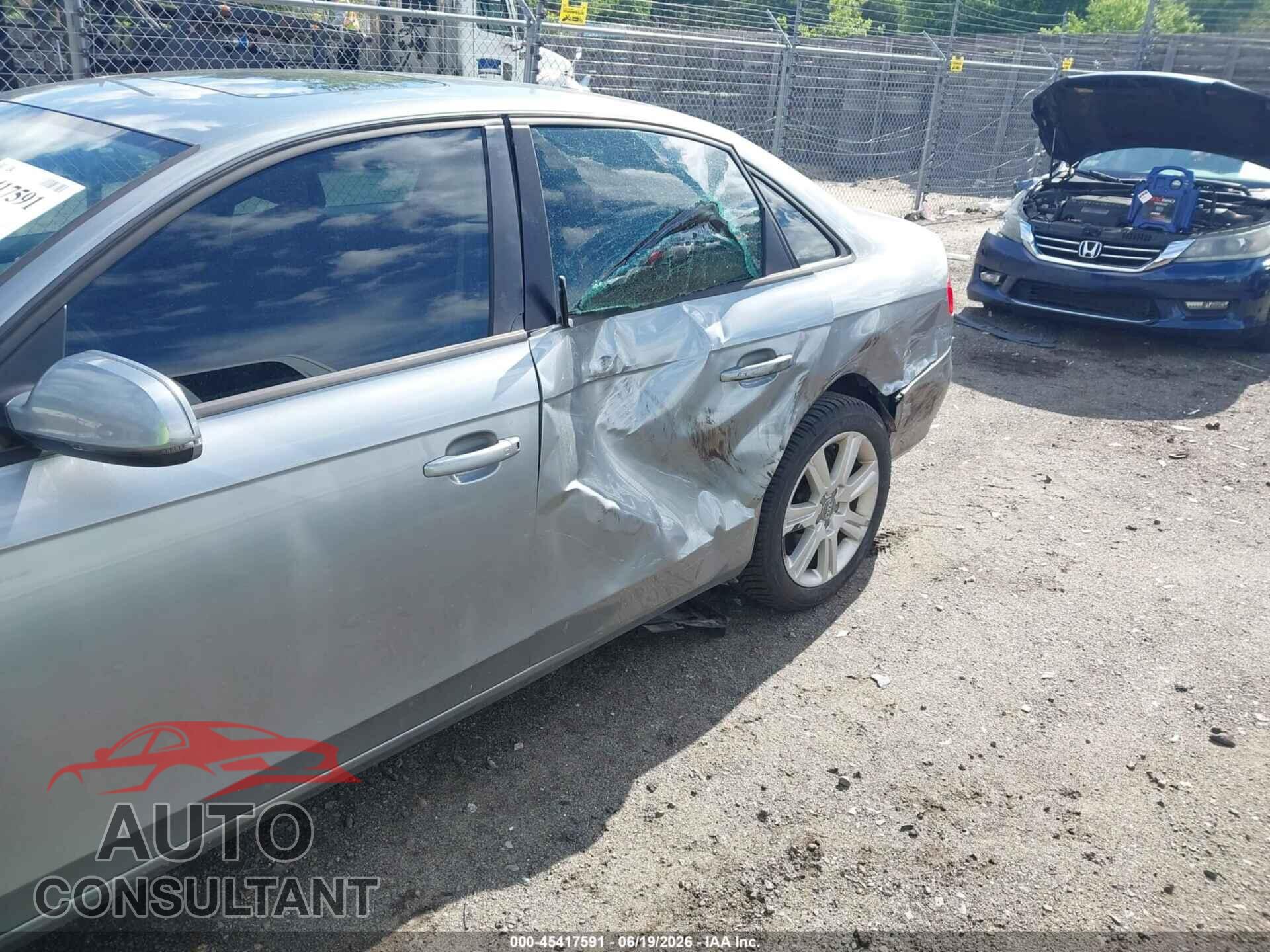 AUDI A4 2010 - WAUBFAFL0AN035055