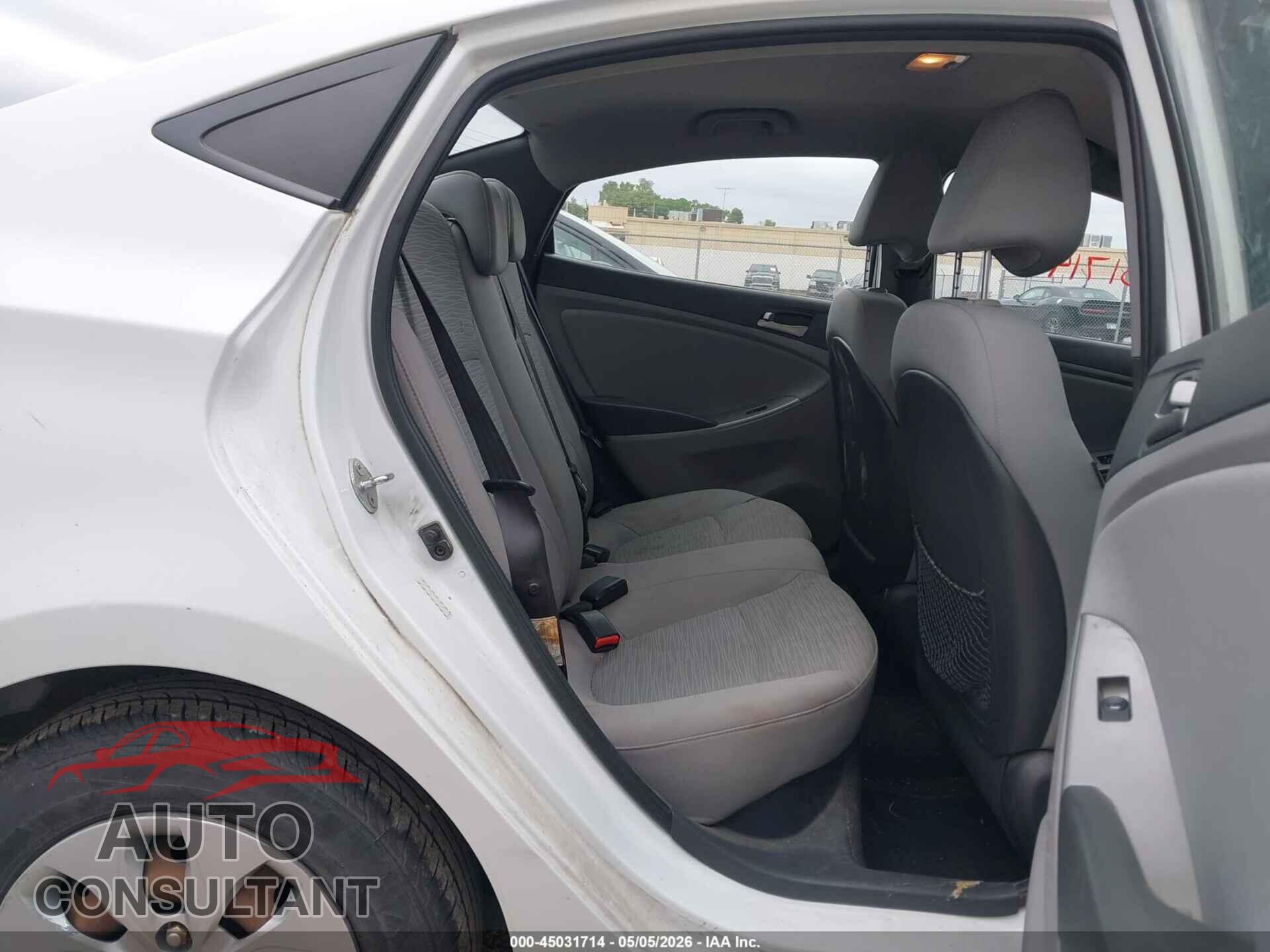 HYUNDAI ACCENT 2016 - KMHCT4AE3GU965357