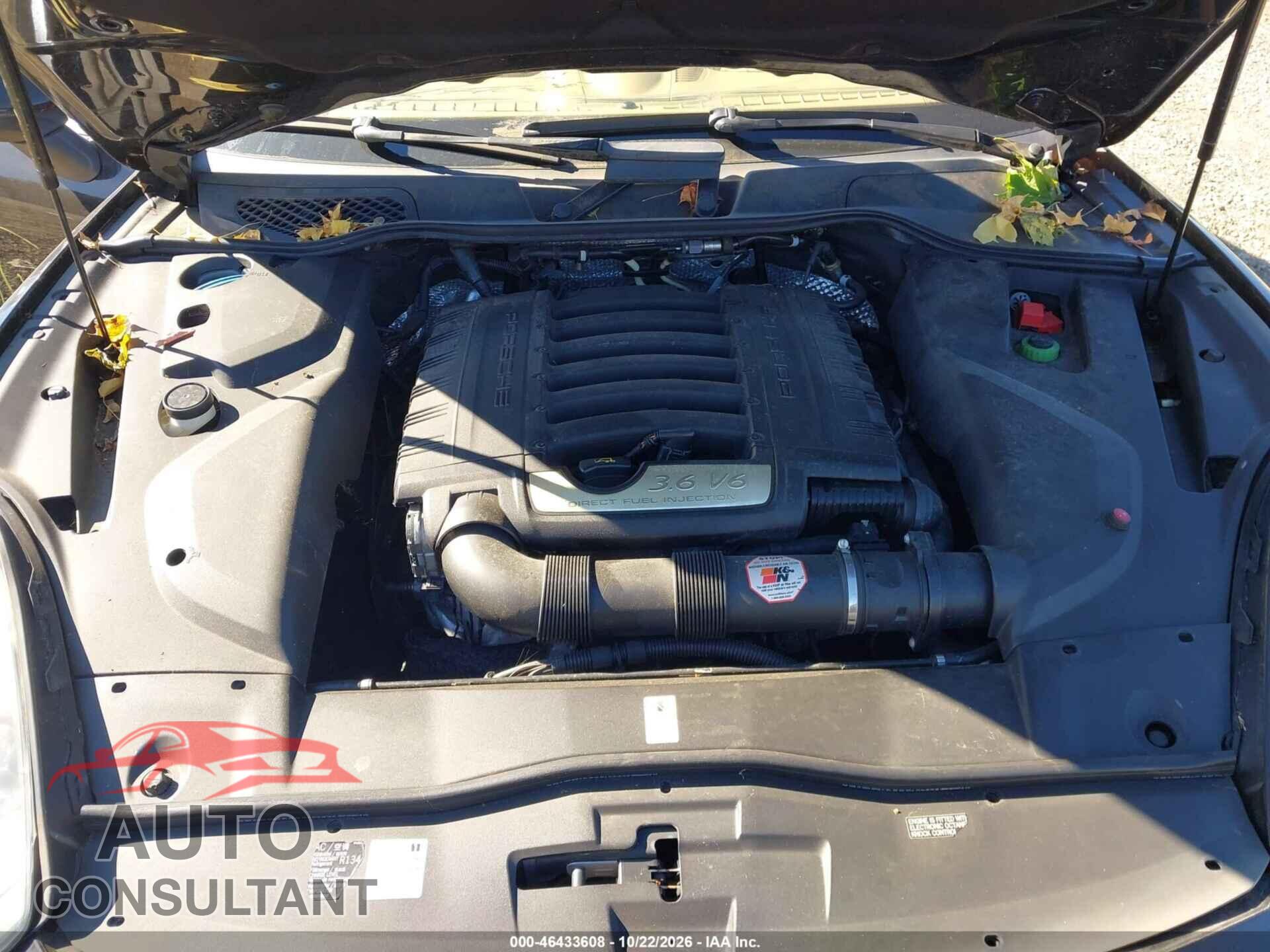 PORSCHE CAYENNE 2016 - WP1AA2A27GKA10874