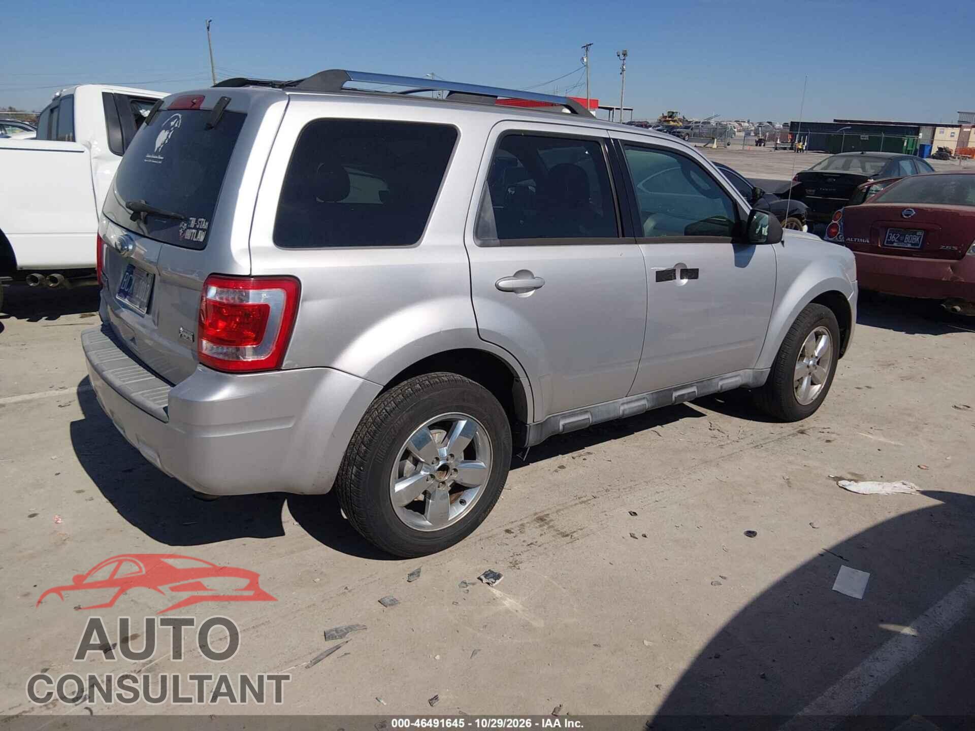 FORD ESCAPE 2010 - 1FMCU0EG1AKB31477