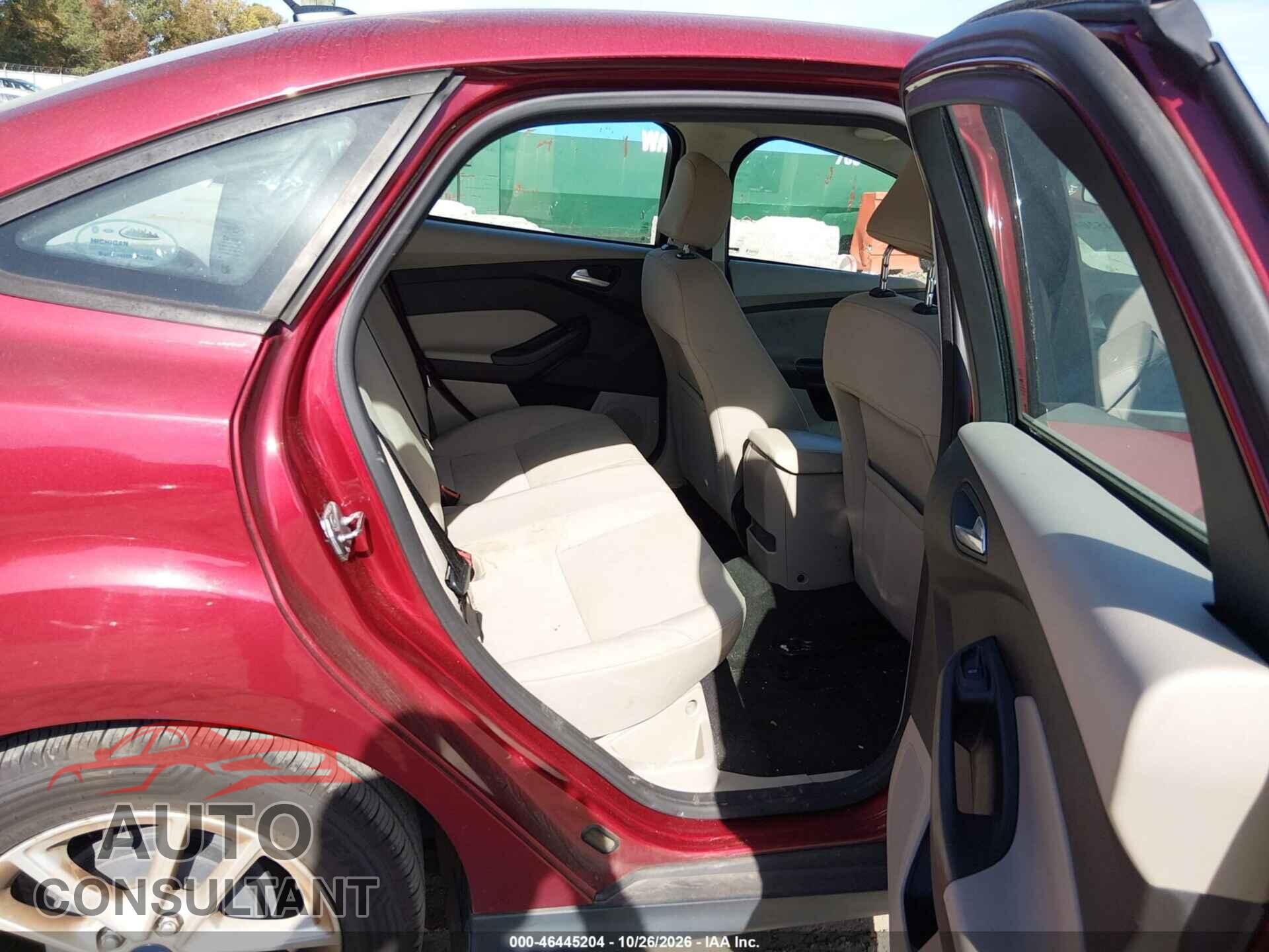 FORD FOCUS 2016 - 1FADP3F29GL232585