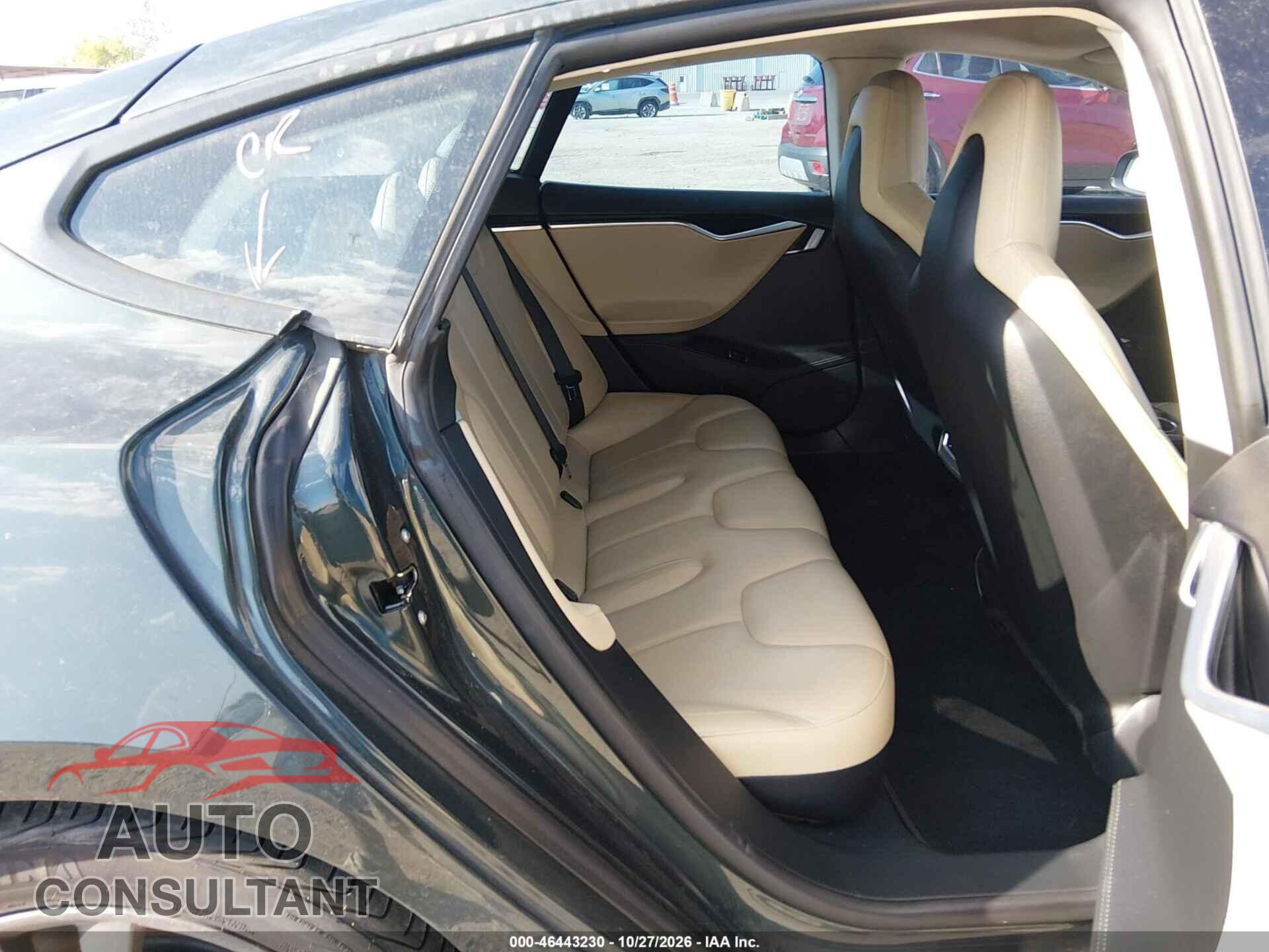 TESLA MODEL S 2014 - 5YJSA1H13EFP30695
