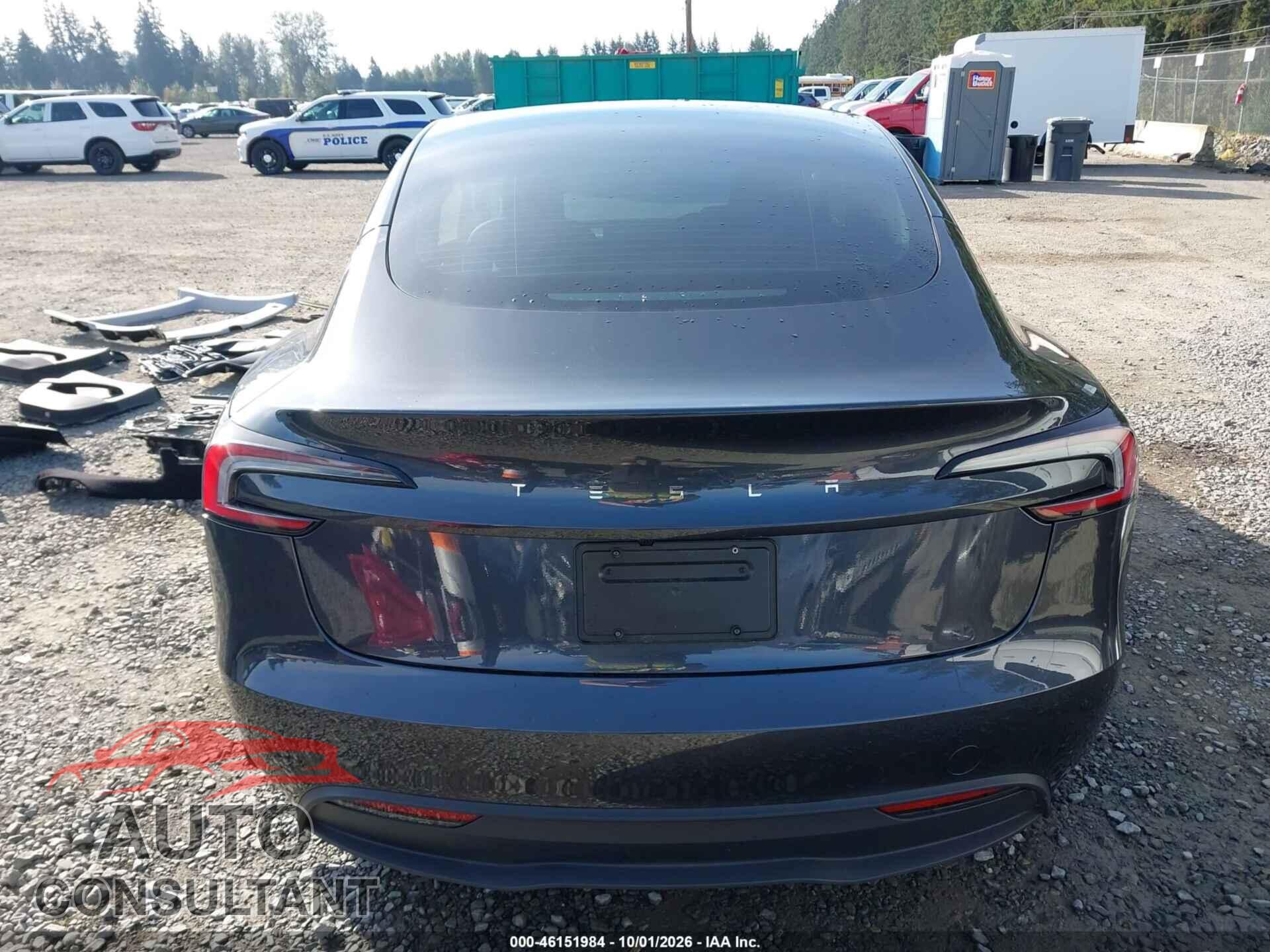 TESLA MODEL 3 2025 - 5YJ3E1EAXSF044257