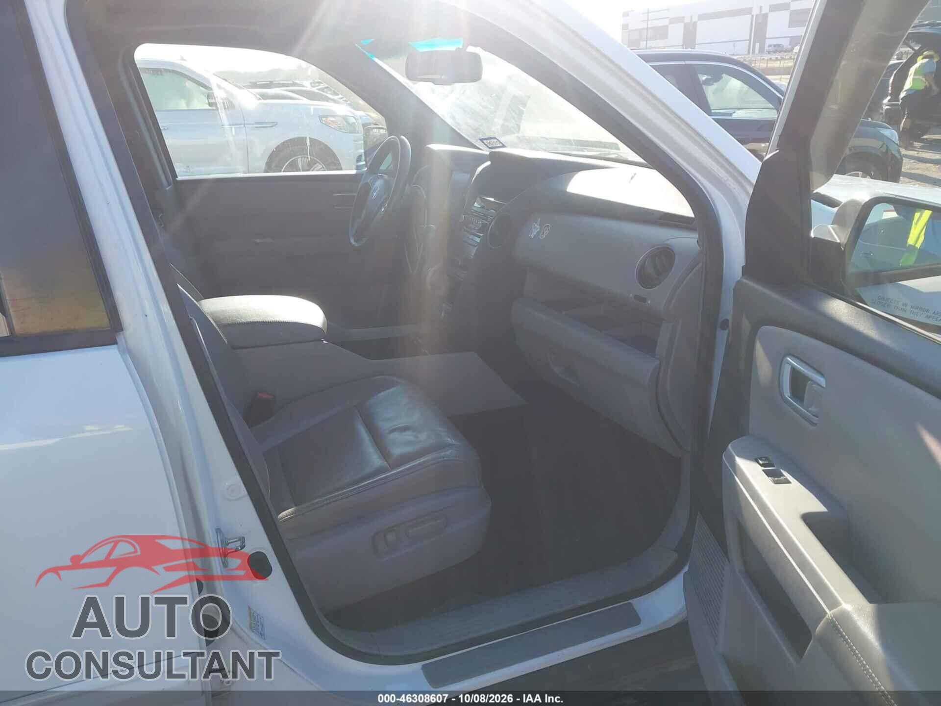 HONDA PILOT 2013 - 5FNYF3H67DB001861