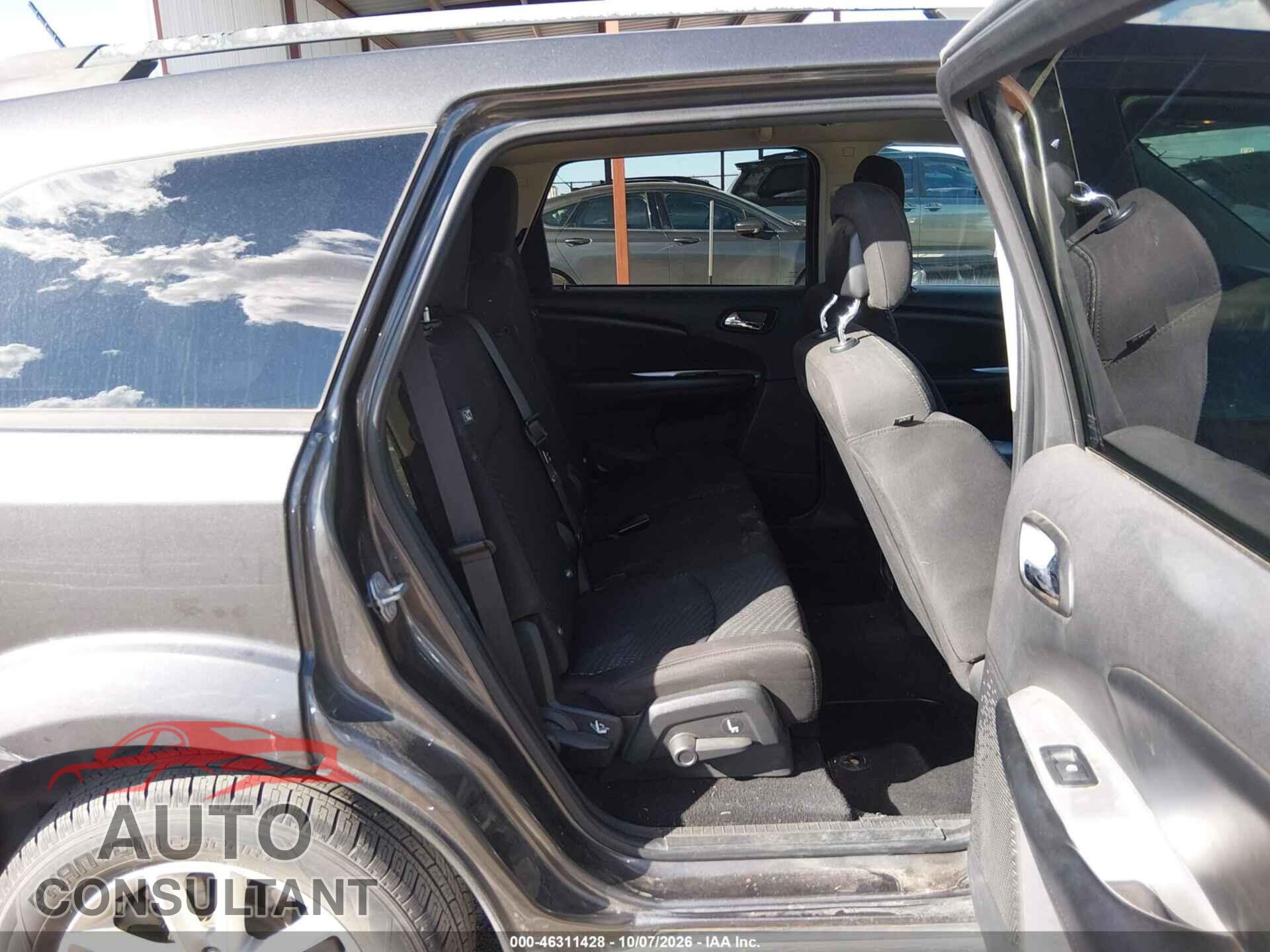 DODGE JOURNEY 2017 - 3C4PDCBBXHT562800