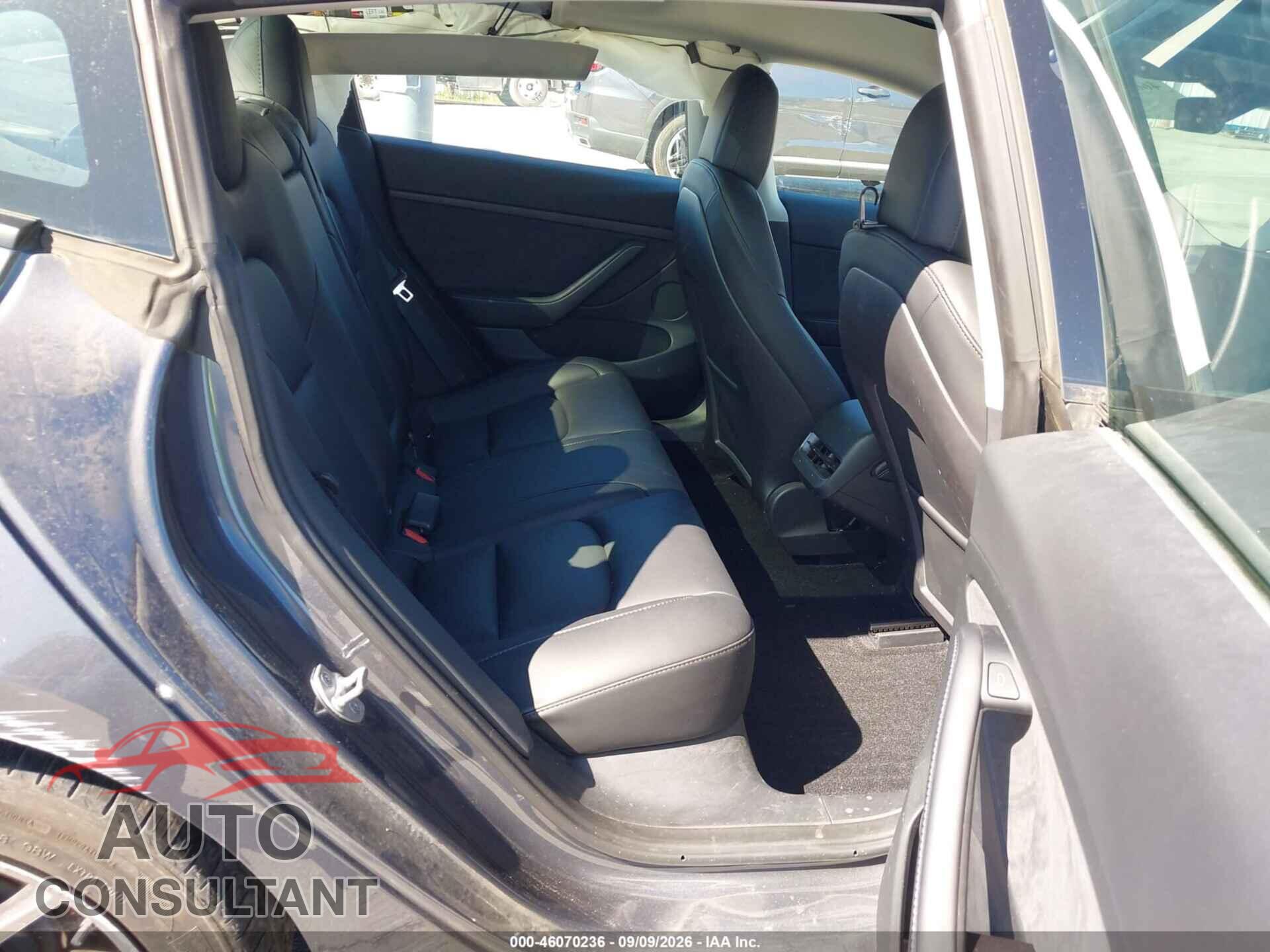 TESLA MODEL 3 2023 - 5YJ3E1EA2PF425835