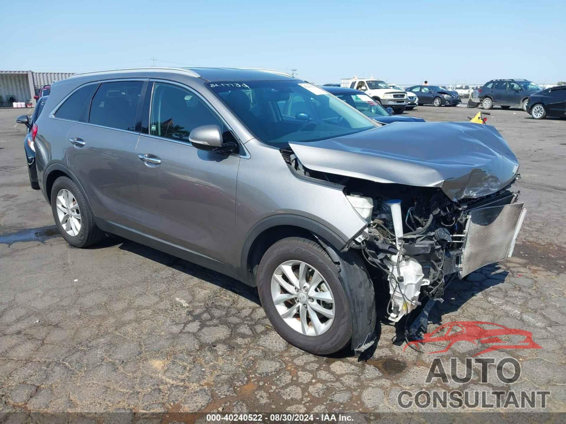 KIA SORENTO 2018 - 5XYPG4A3XJG423870