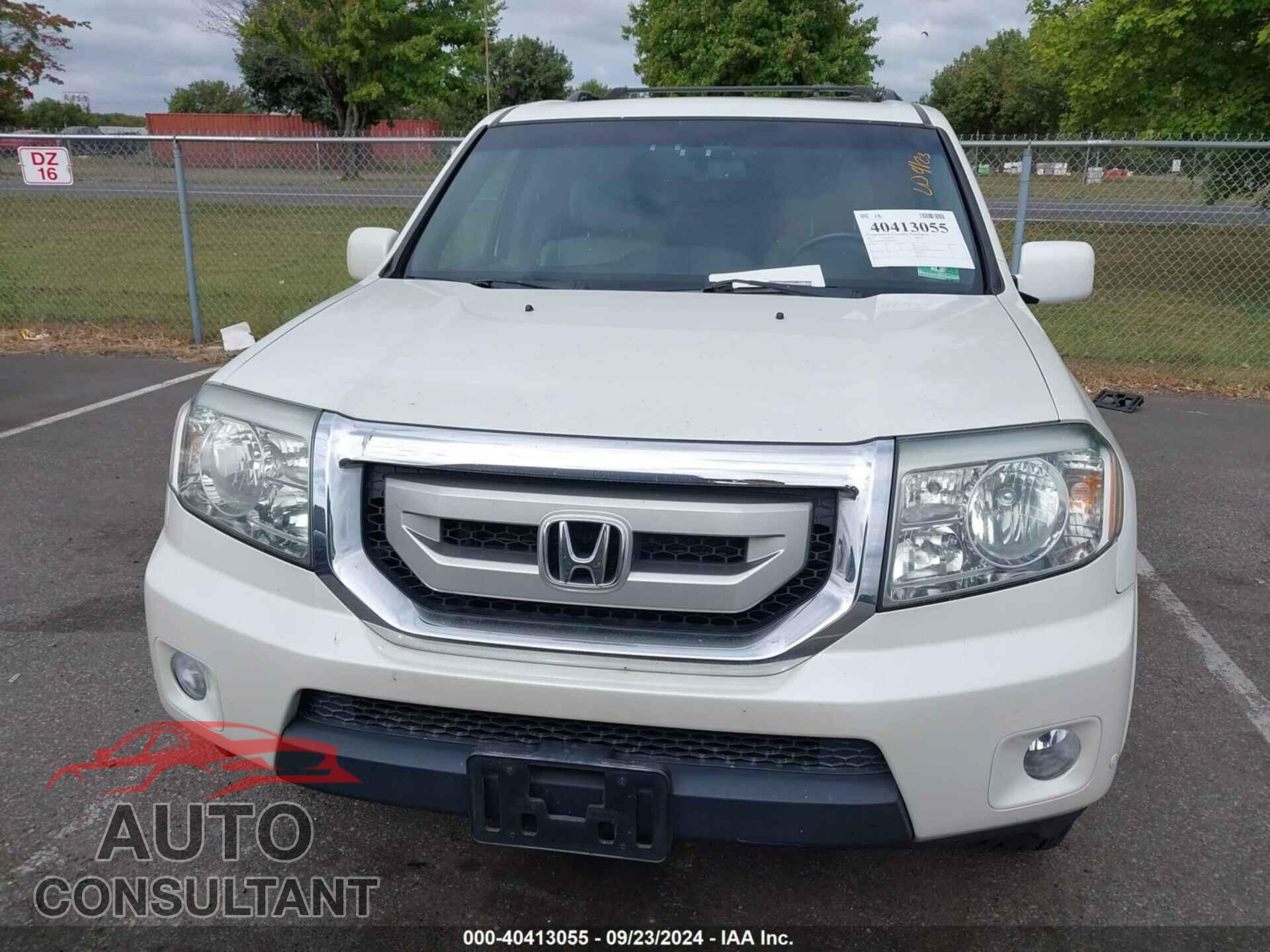 HONDA PILOT 2011 - 5FNYF4H96BB006451