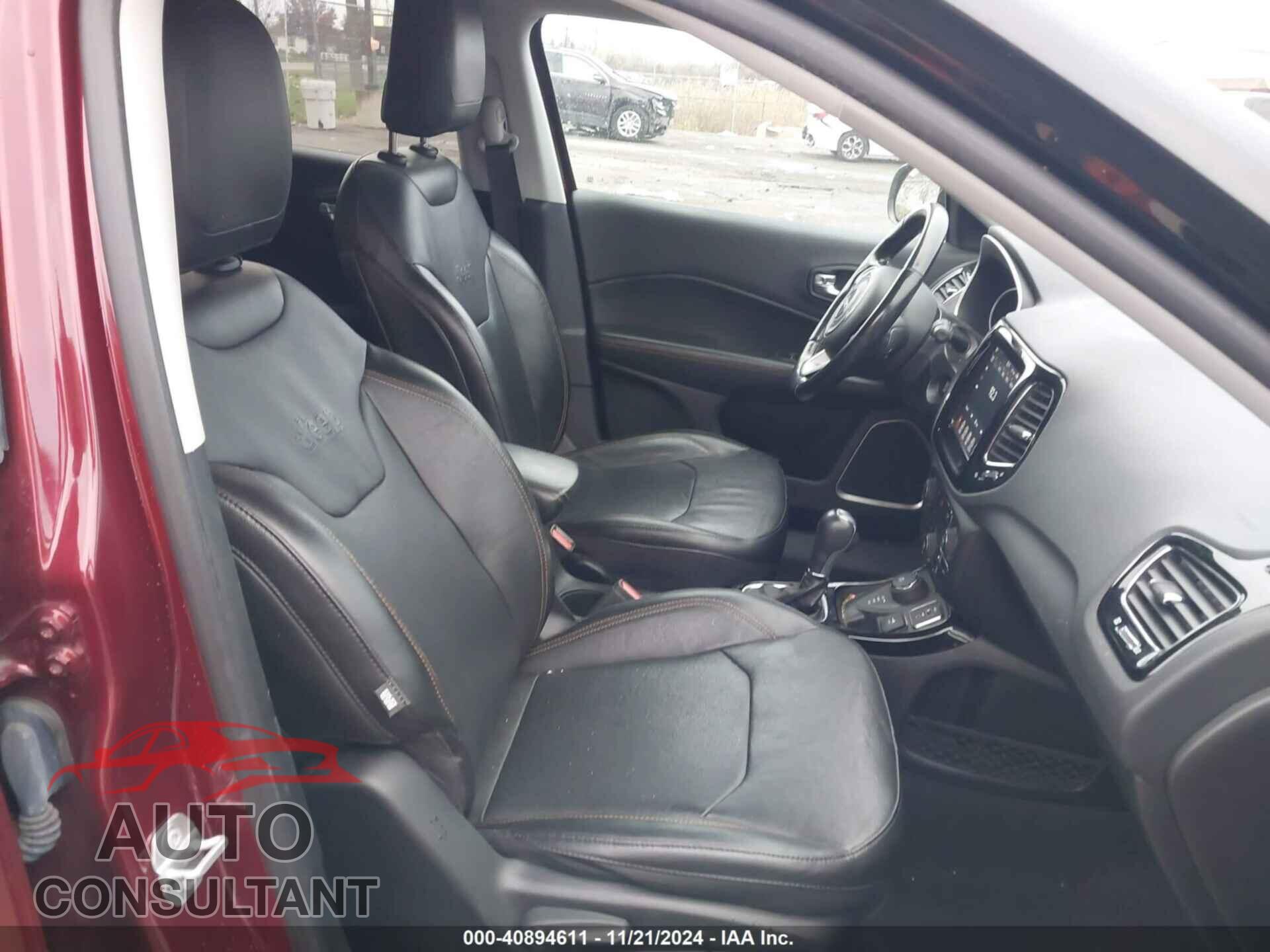 JEEP COMPASS 2020 - 3C4NJDCB3LT255370