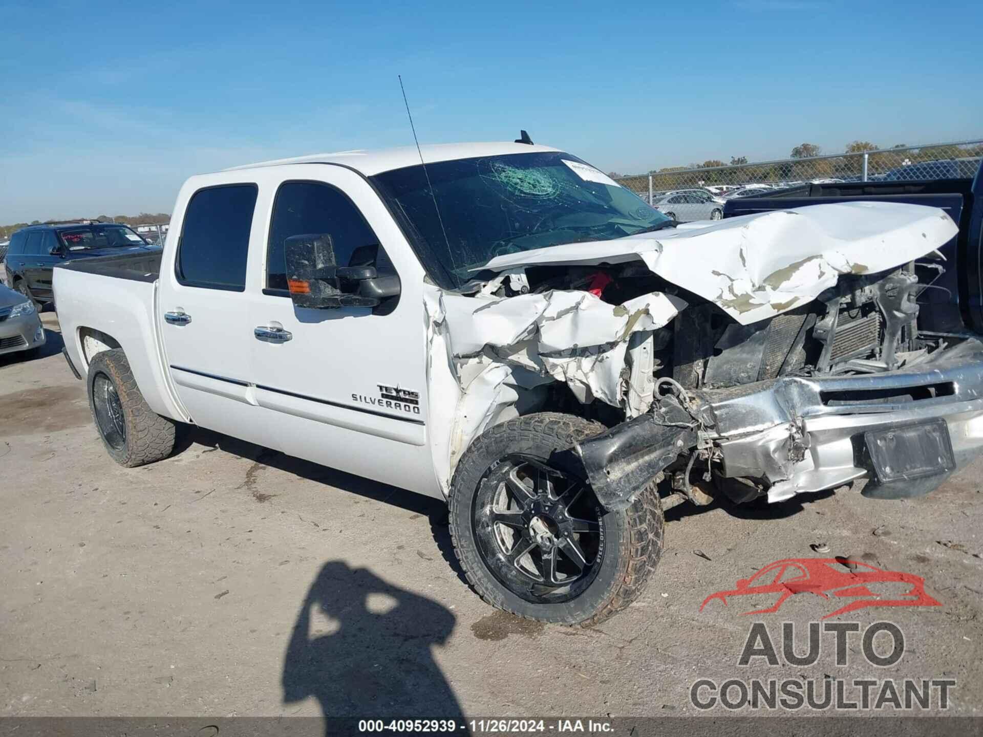 CHEVROLET SILVERADO 1500 2013 - 3GCPCSE09DG252597