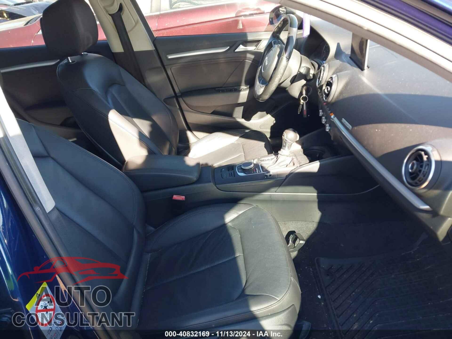 AUDI A3 2015 - WAUBFGFF4F1013295