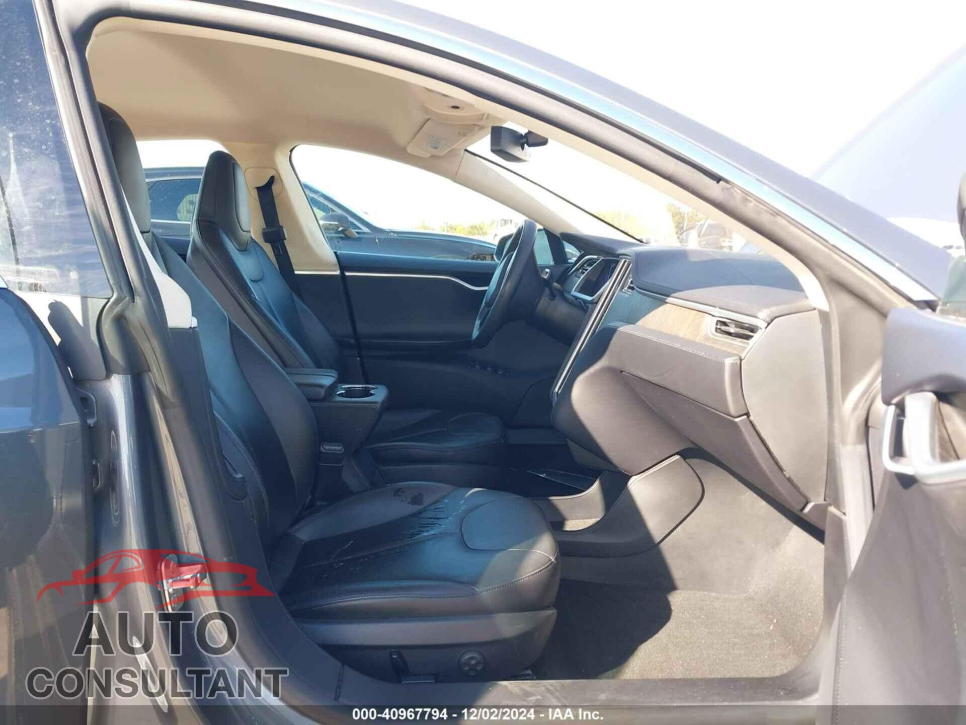 TESLA MODEL S 2013 - 5YJSA1CN4DFP06768