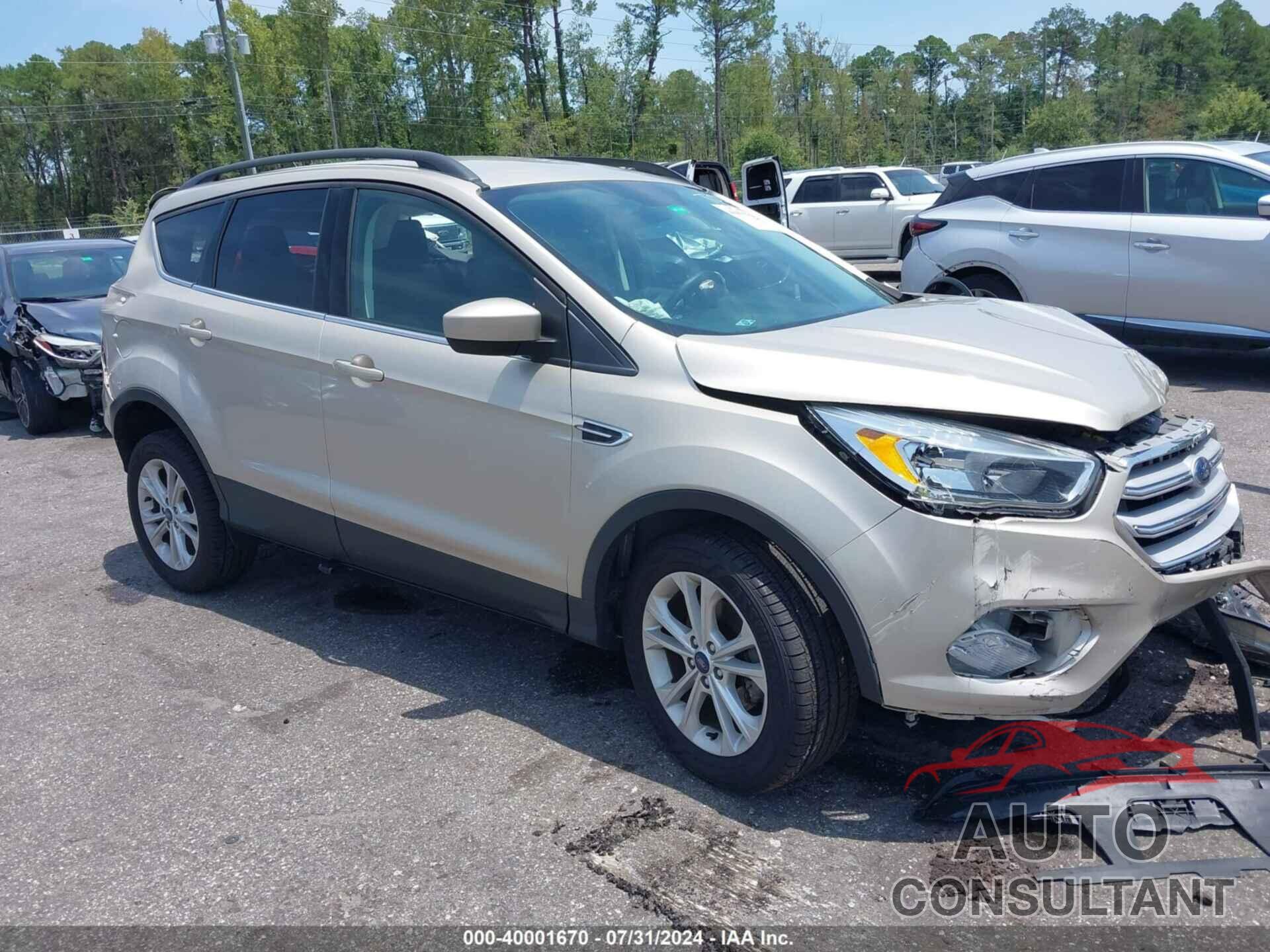 FORD ESCAPE 2018 - 1FMCU0GD6JUB07599