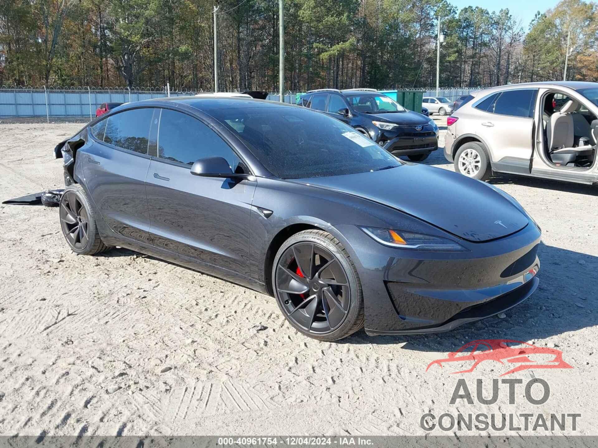 TESLA MODEL 3 2024 - 5YJ3E1ET2RF822708