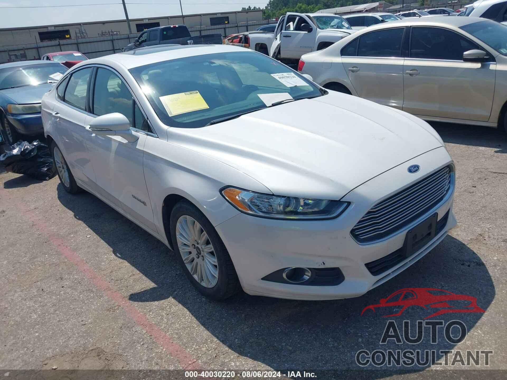 FORD FUSION HYBRID 2016 - 3FA6P0LU1GR405868